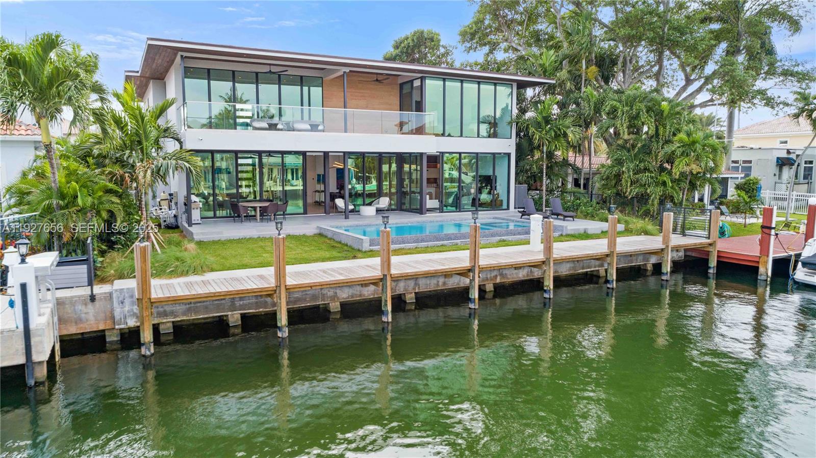 Lauderdale Harbors Sectio