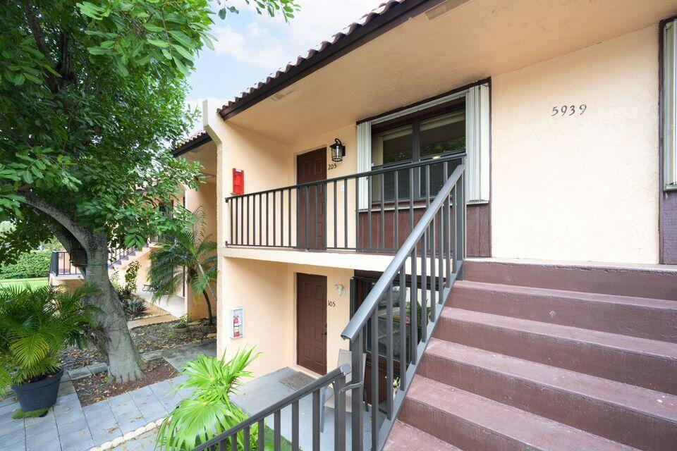 Forest Hill Villas Garden