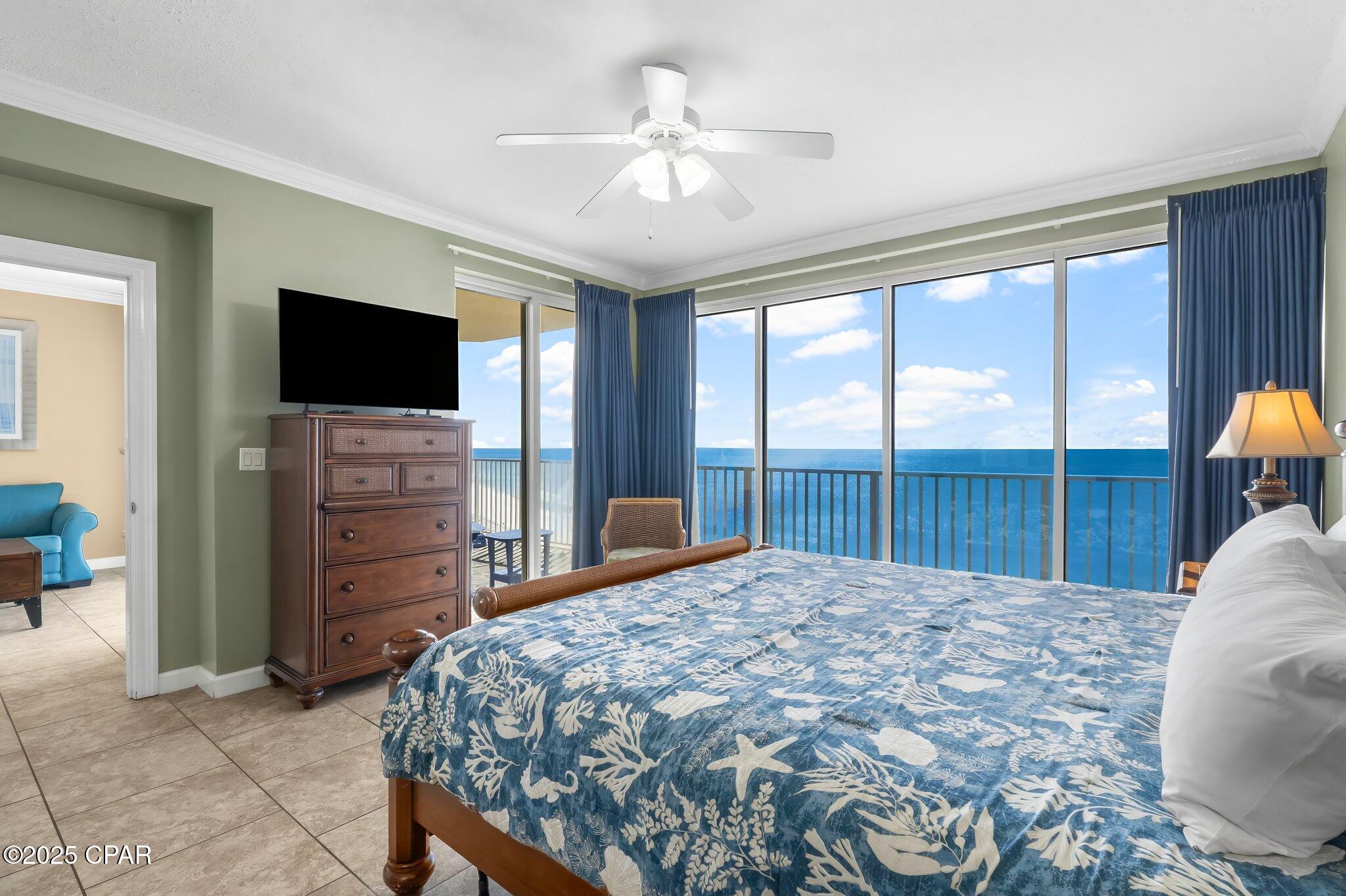 Image 18 For 9450 Thomas Drive 1402c