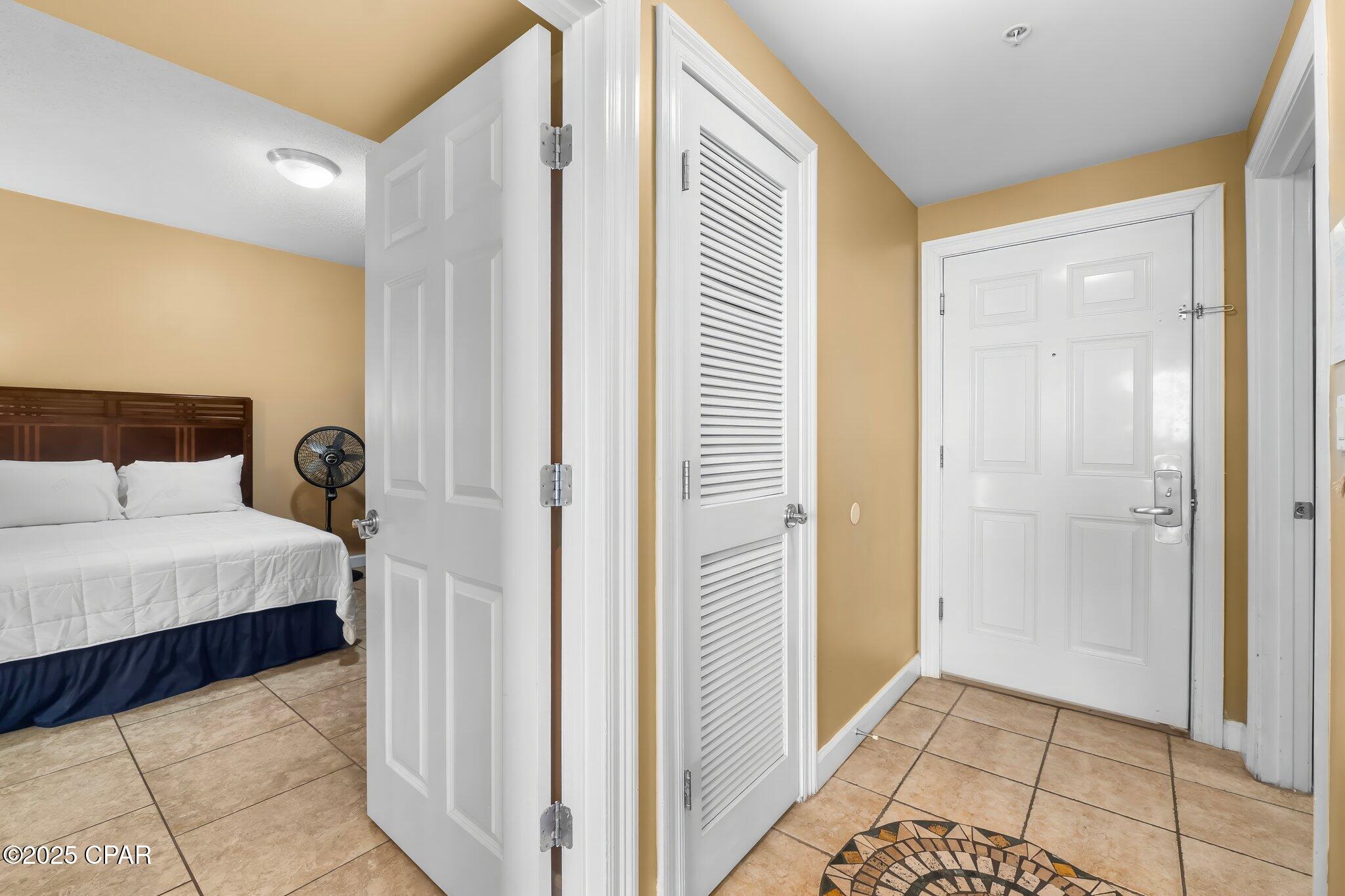 Image 2 For 9450 Thomas Drive 1402c