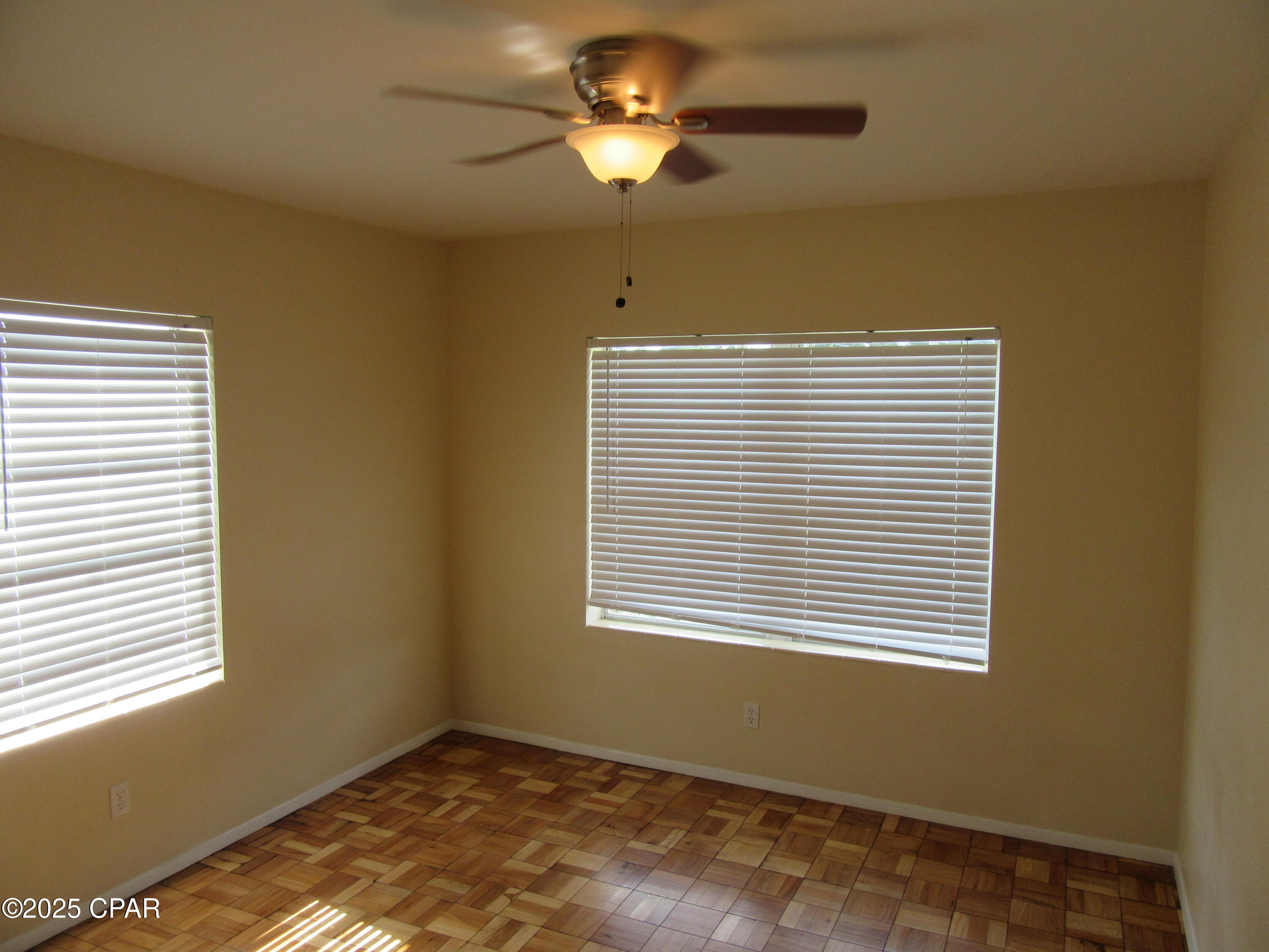 Image 14 For 807 Cherry Street 3