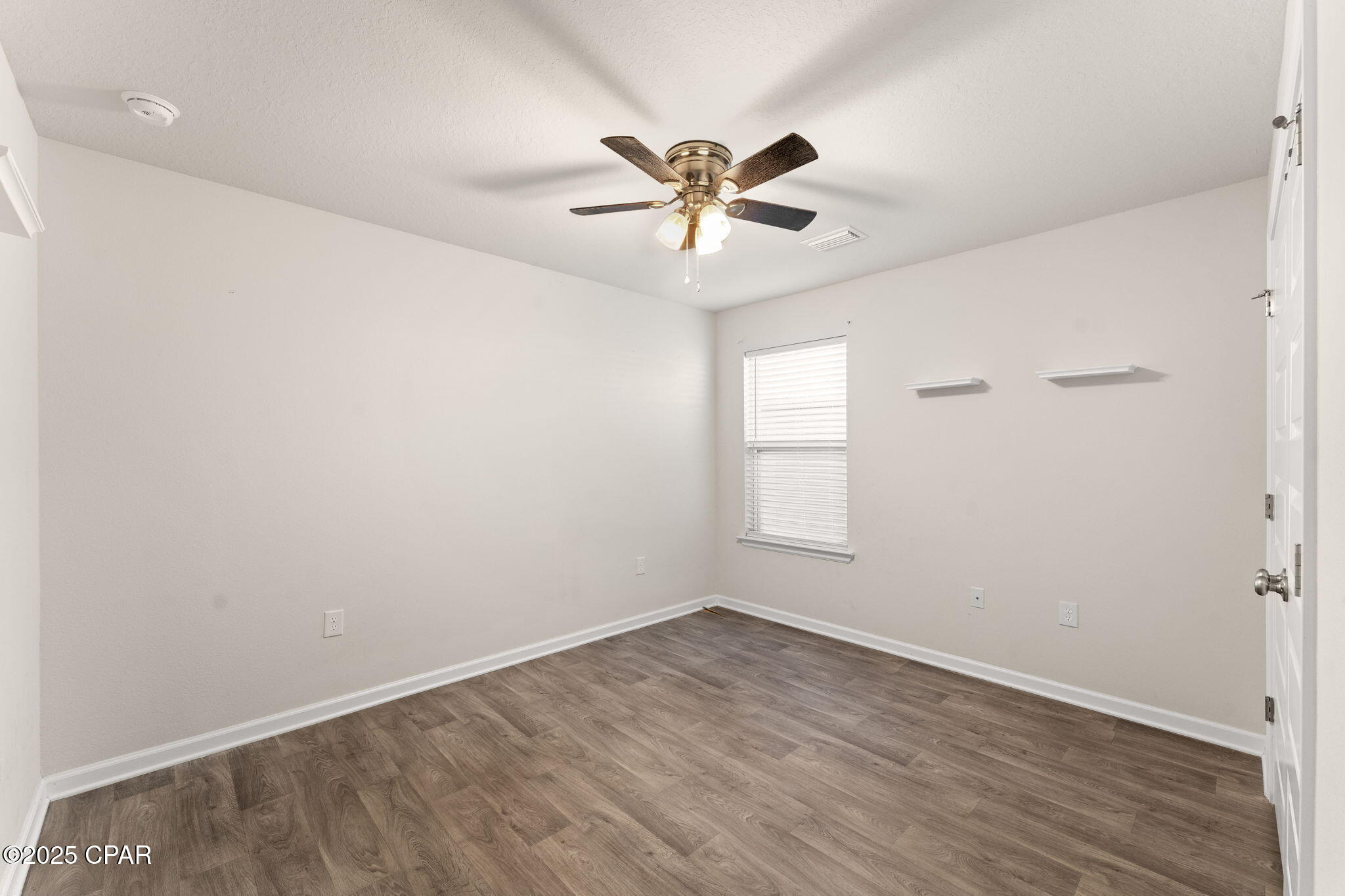 Image 18 For 152 Ryder Lane