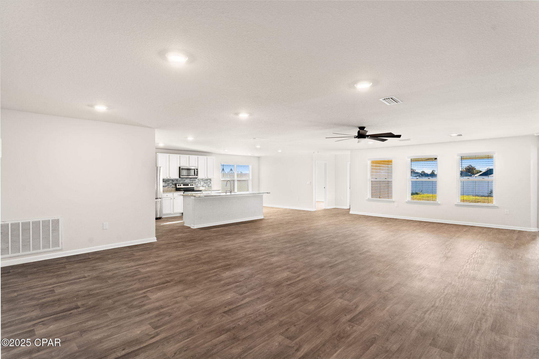 Image 7 For 152 Ryder Lane