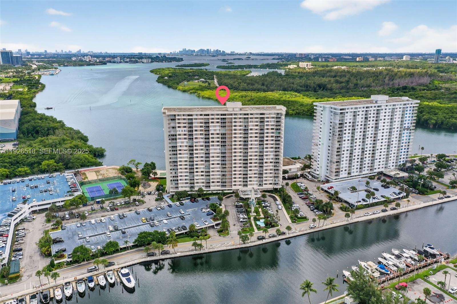 Arlen House Condo