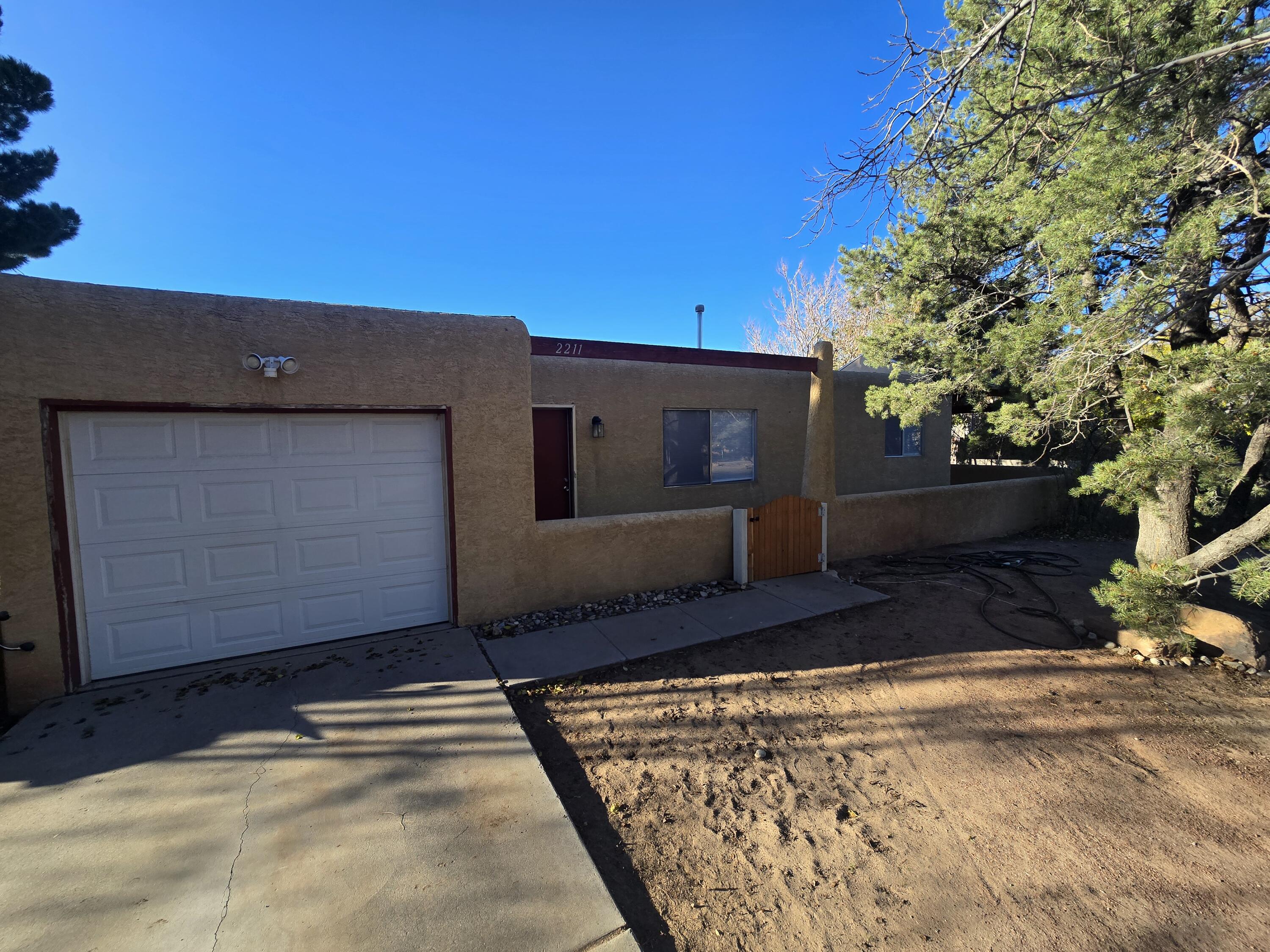 2211 Leonard Street, Rio Rancho NM 87124