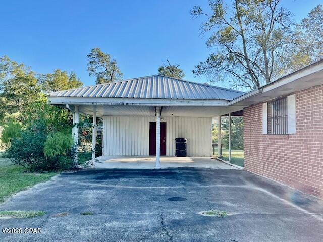 Image 12 For 20823 Elmore Avenue