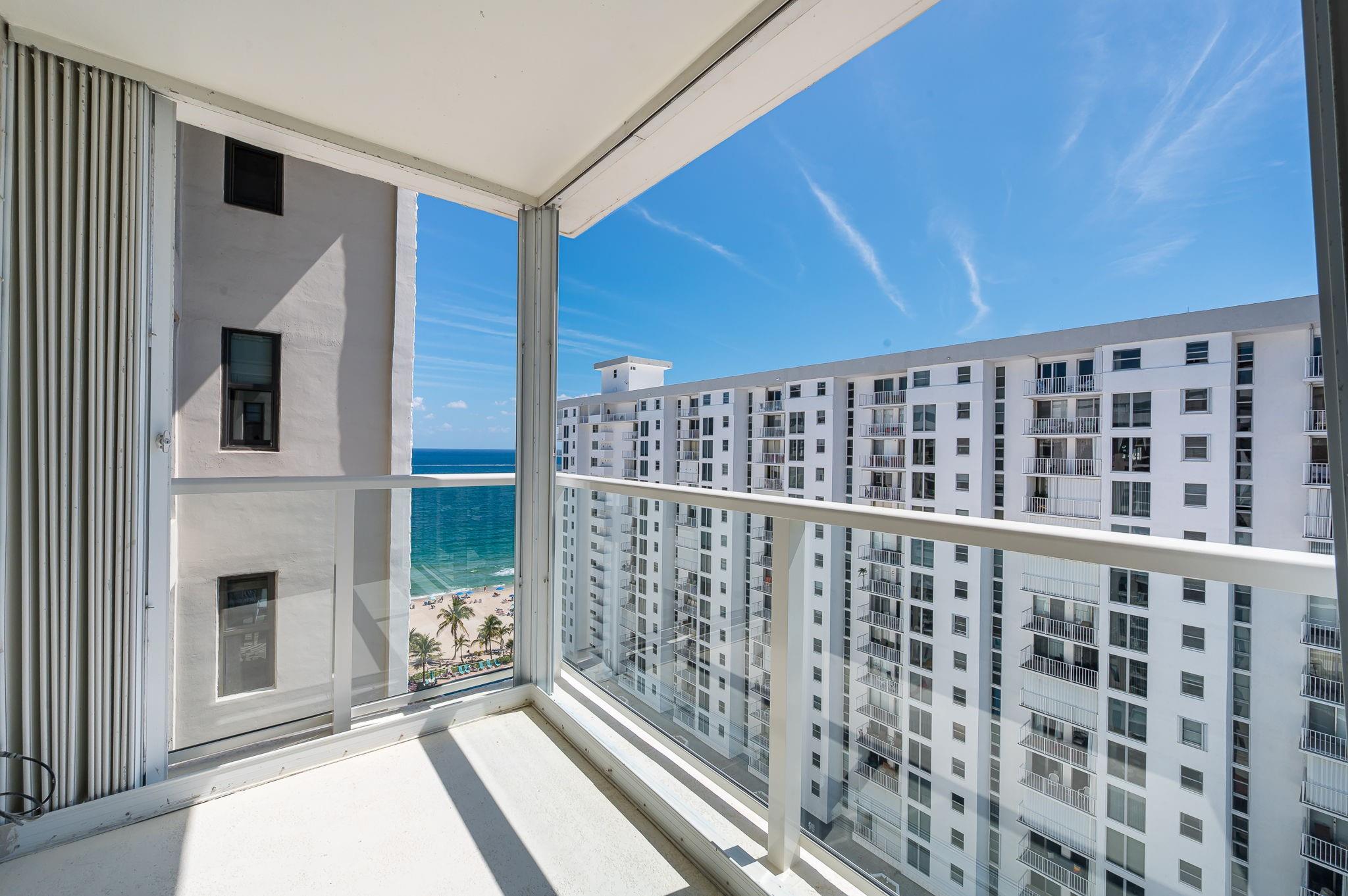Pompano Atlantis Condo