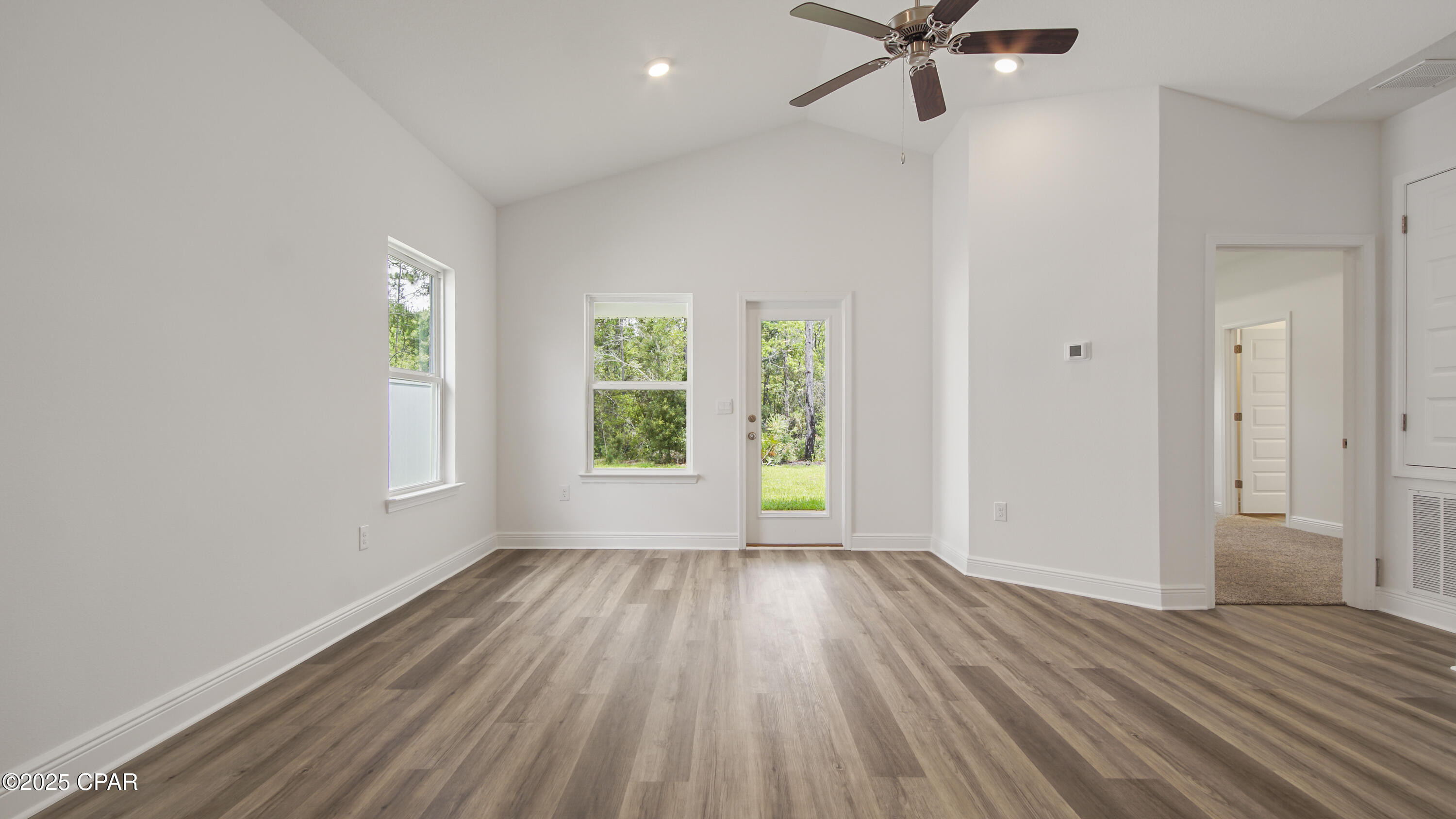 Image 12 For 433 Wolcott Way