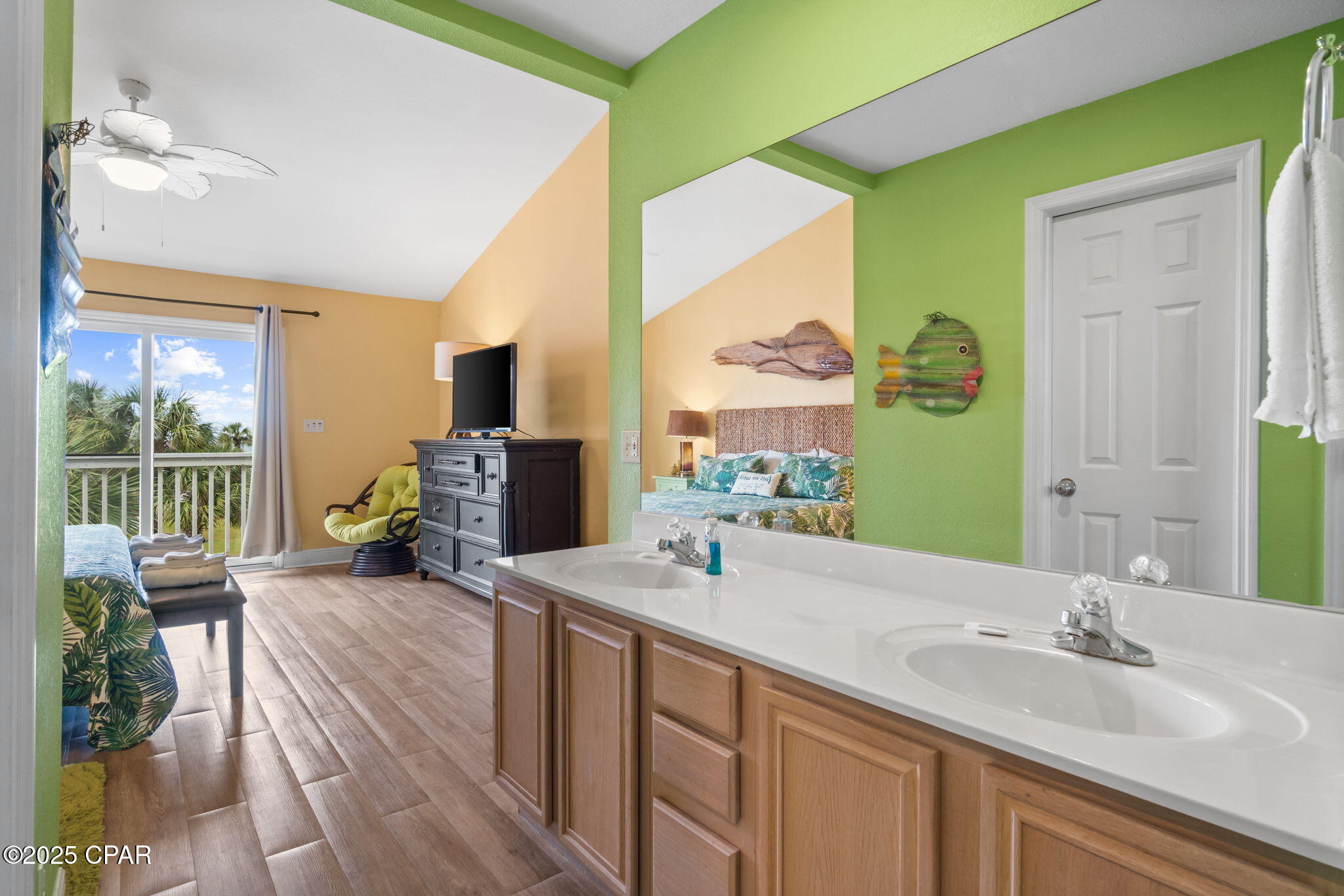 Image 32 For 533 Barrier Dunes Drive