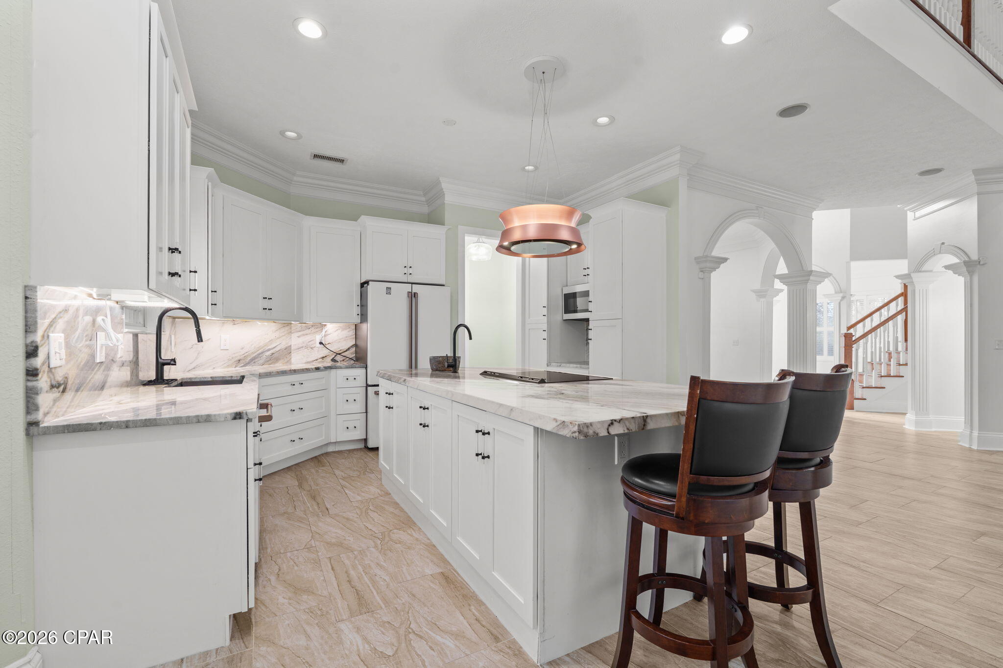 Listing photo id 25 for 4409 Deer Point Cove Lane