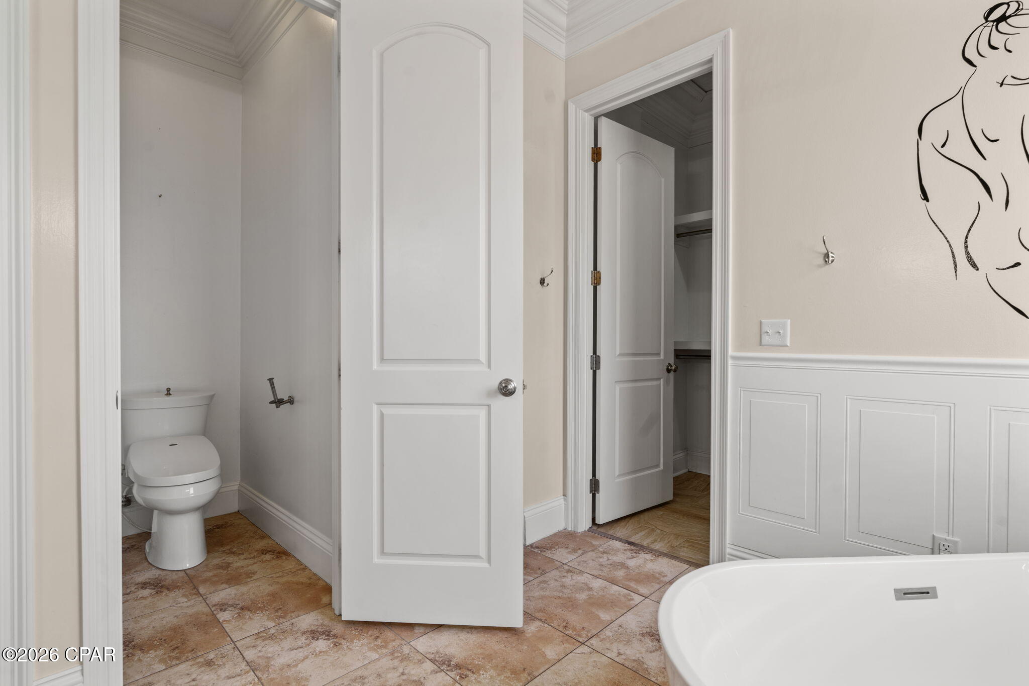 Listing photo id 39 for 4409 Deer Point Cove Lane