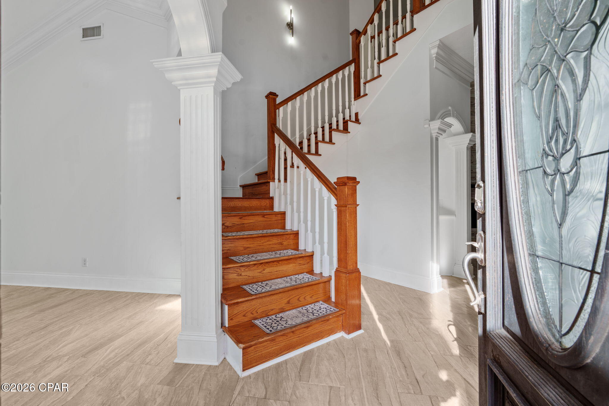 Listing photo id 8 for 4409 Deer Point Cove Lane