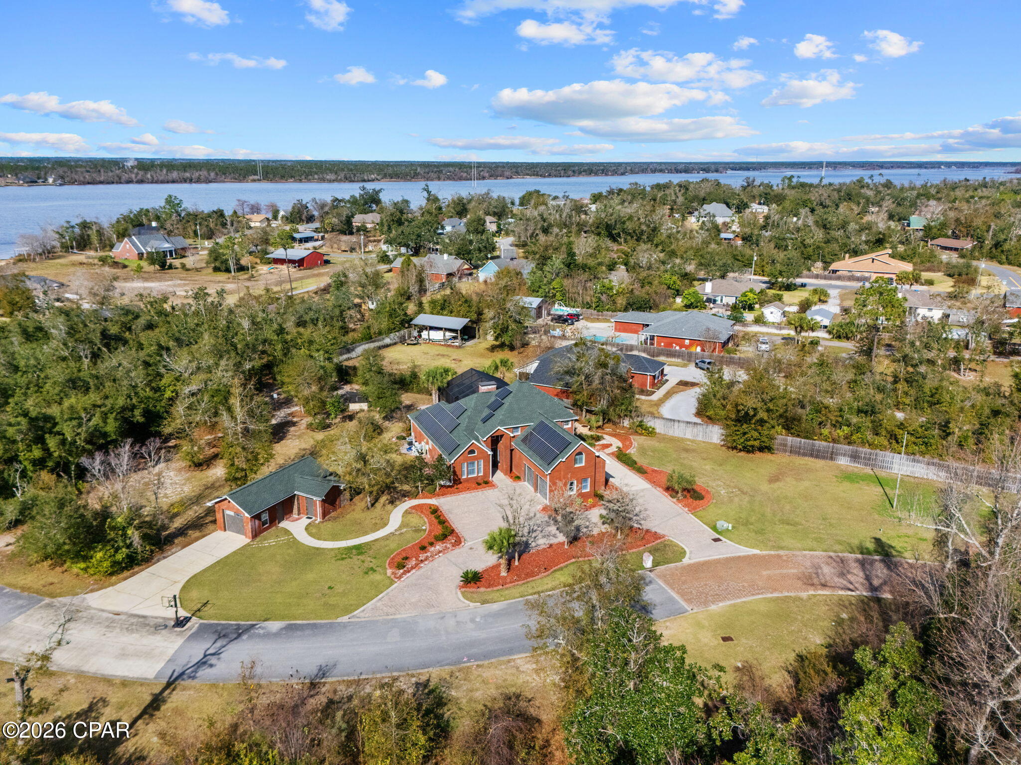 Listing photo id 89 for 4409 Deer Point Cove Lane