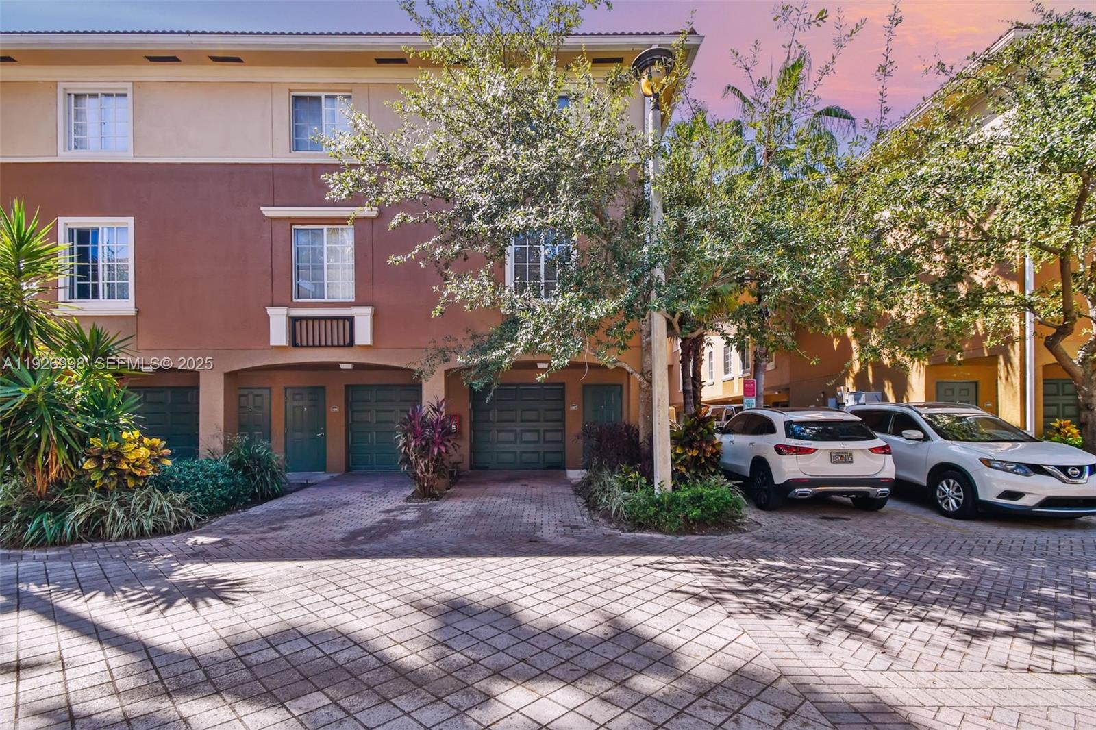 Aventi At Aventura Condo