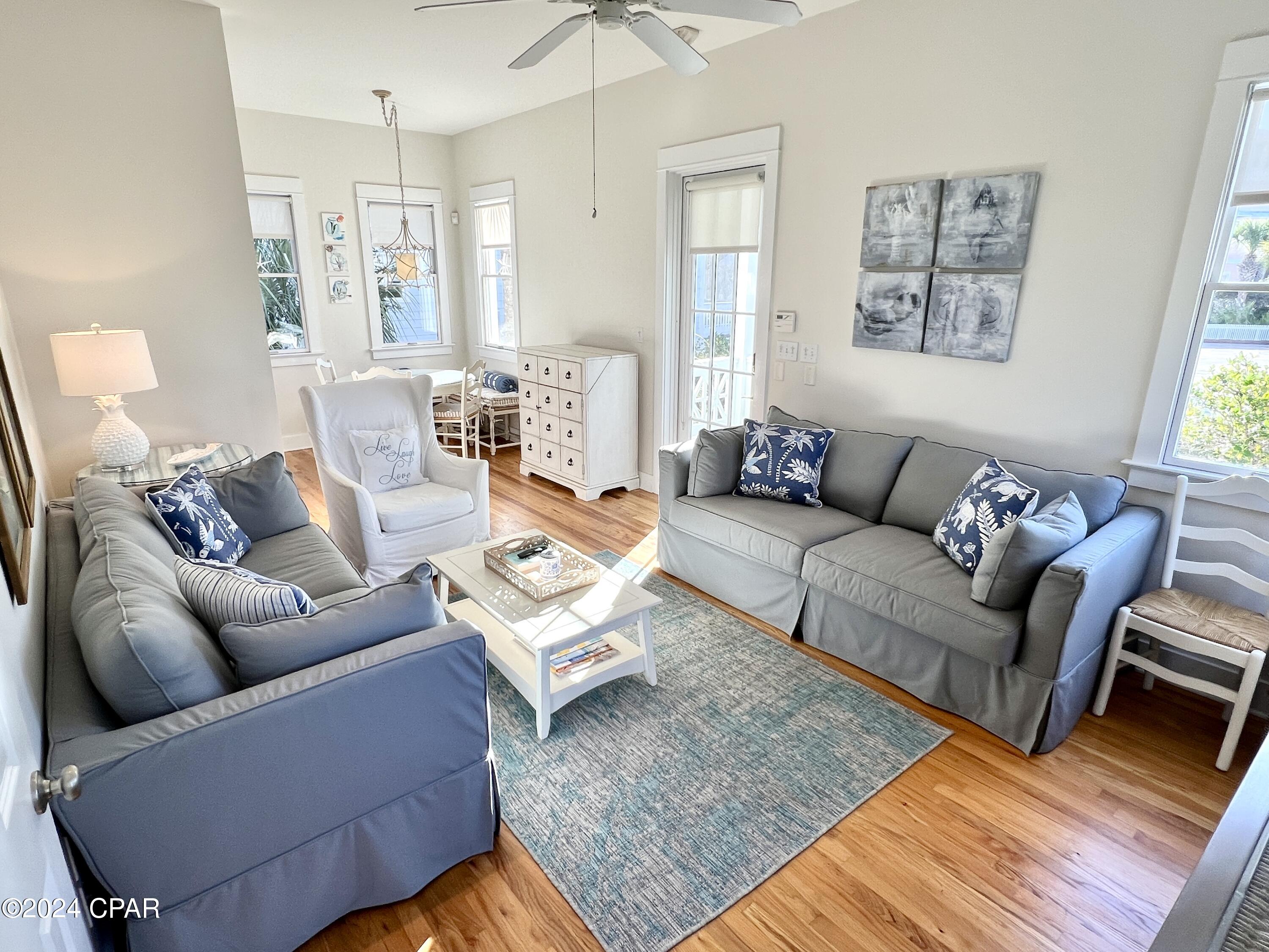 Listing photo id 5 for 505 Beachside