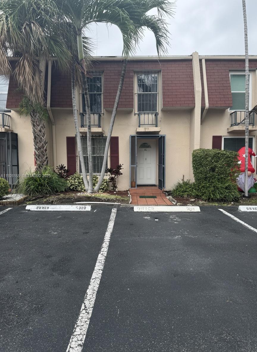 Desoto Park North Condo