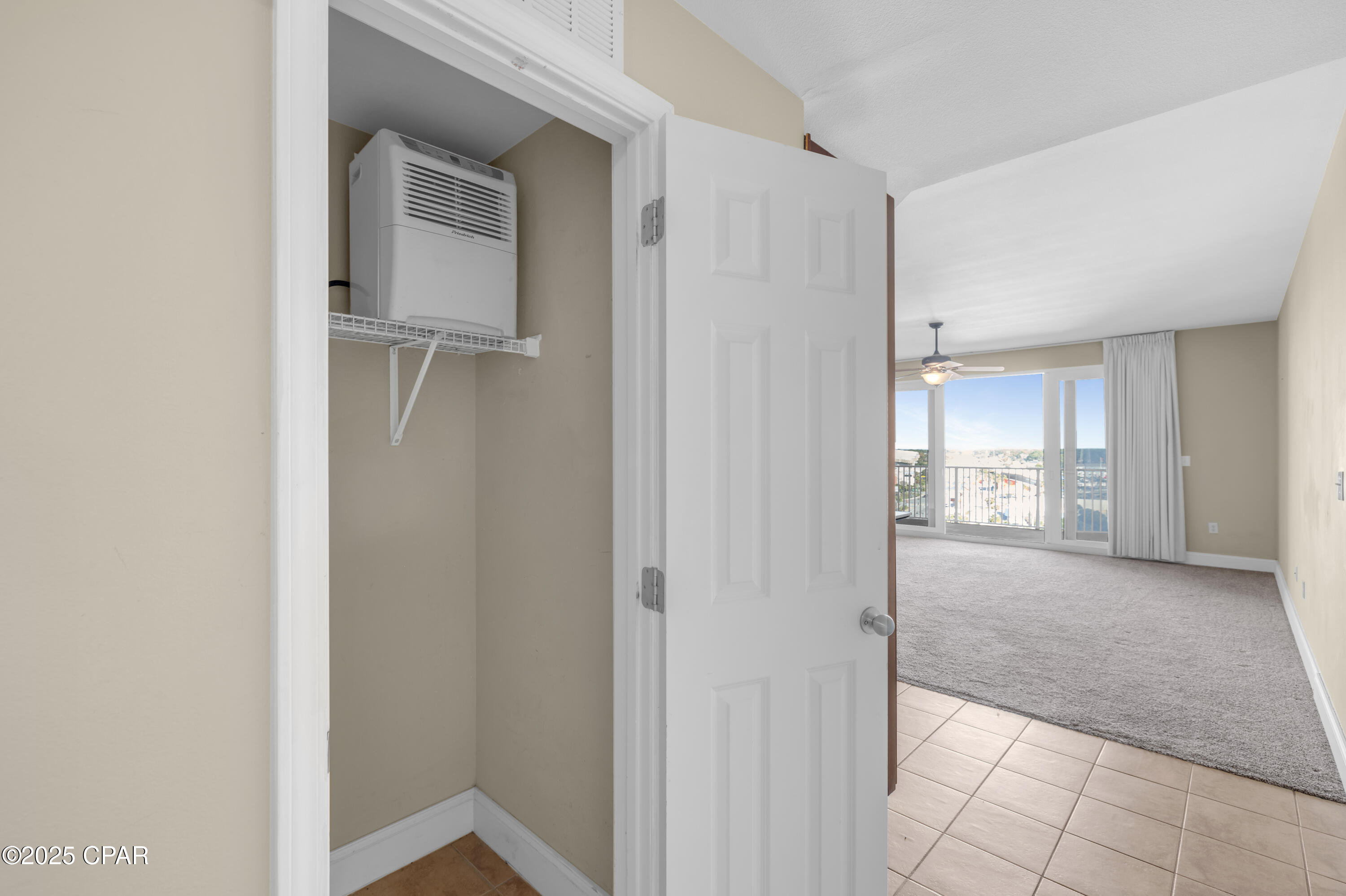 Image 21 For 9902 Thomas Drive 935