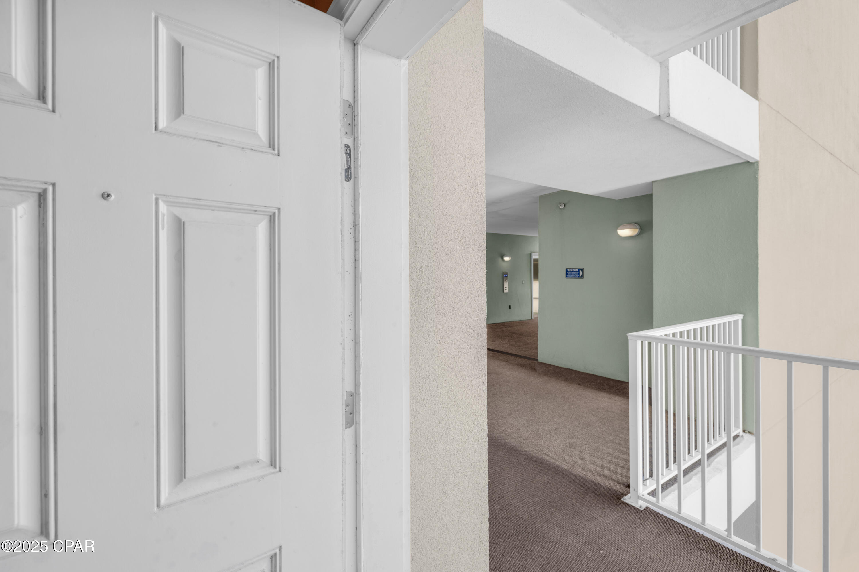 Image 23 For 9902 Thomas Drive 935