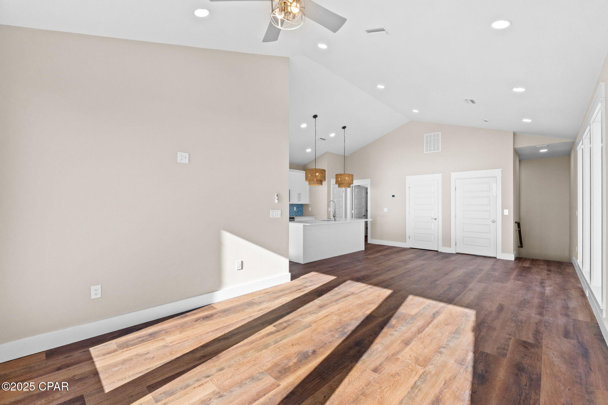 Image 16 For 9106 Highway 98