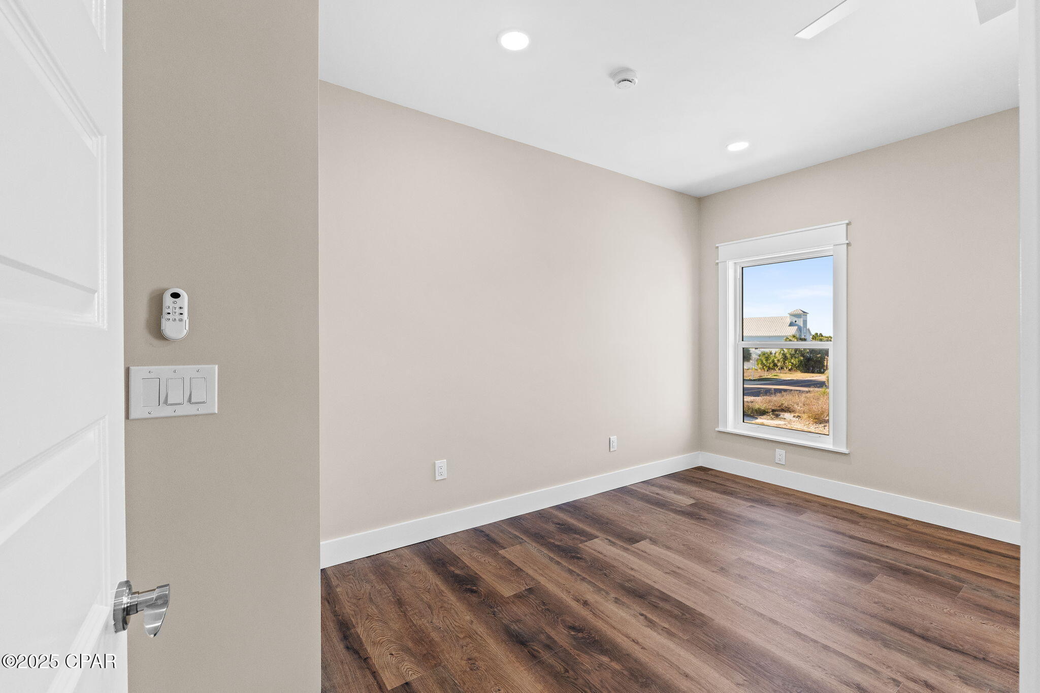 Image 17 For 9106 Highway 98