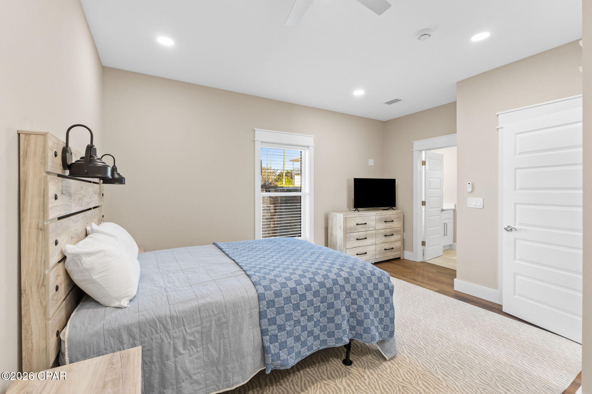 Image 29 For 9106 Highway 98