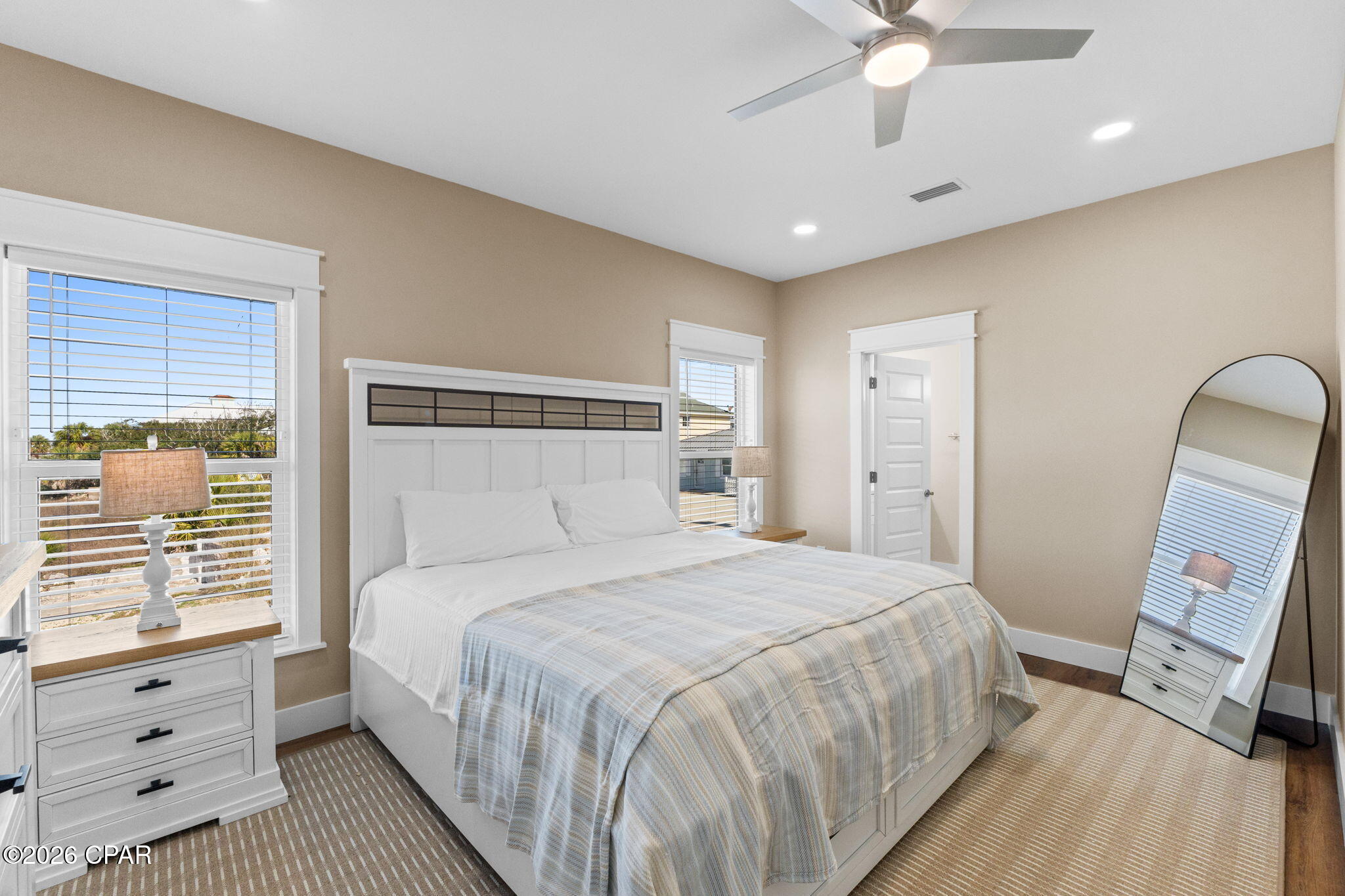 Image 40 For 9106 Highway 98