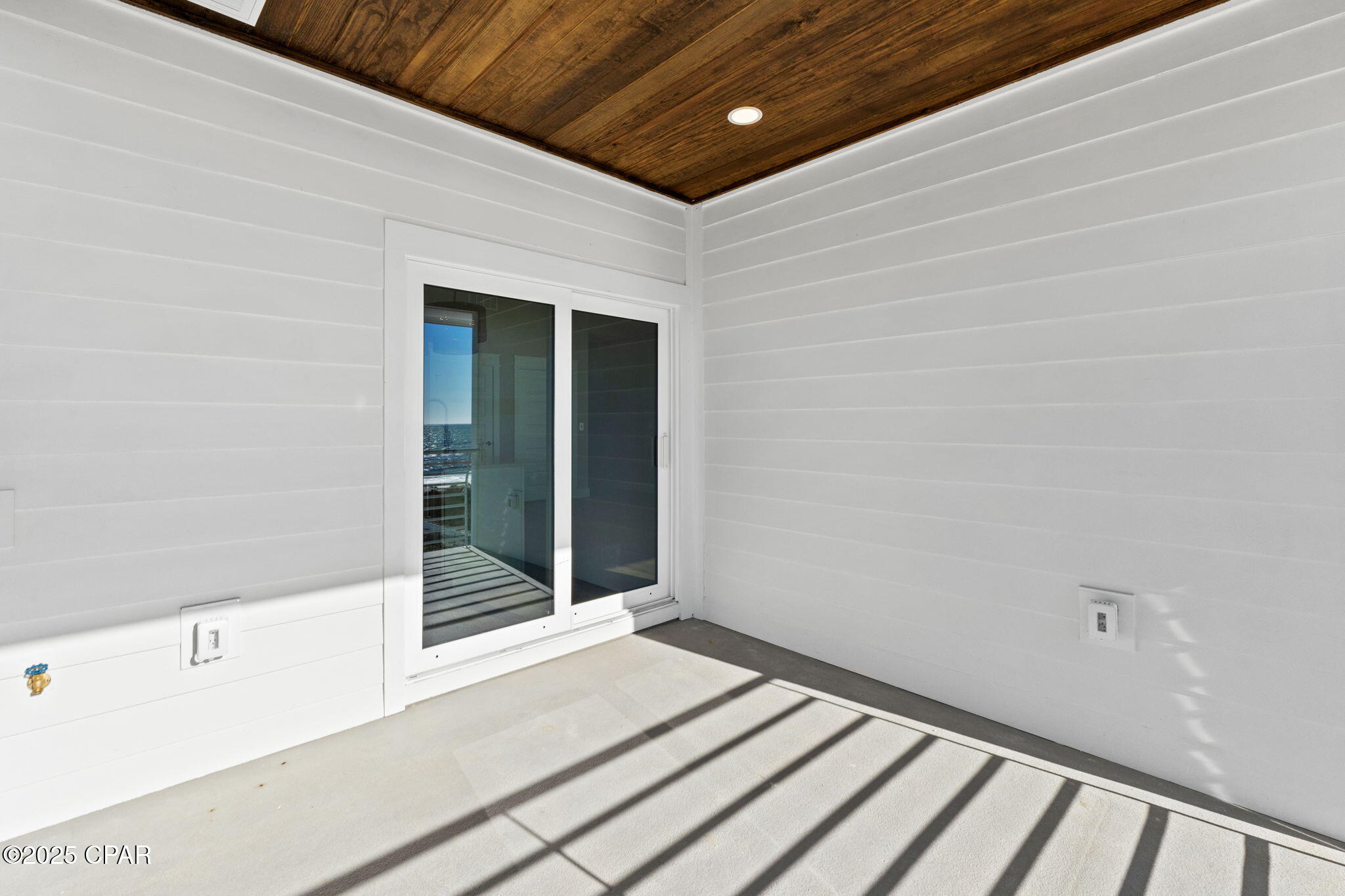 Image 41 For 9106 Highway 98