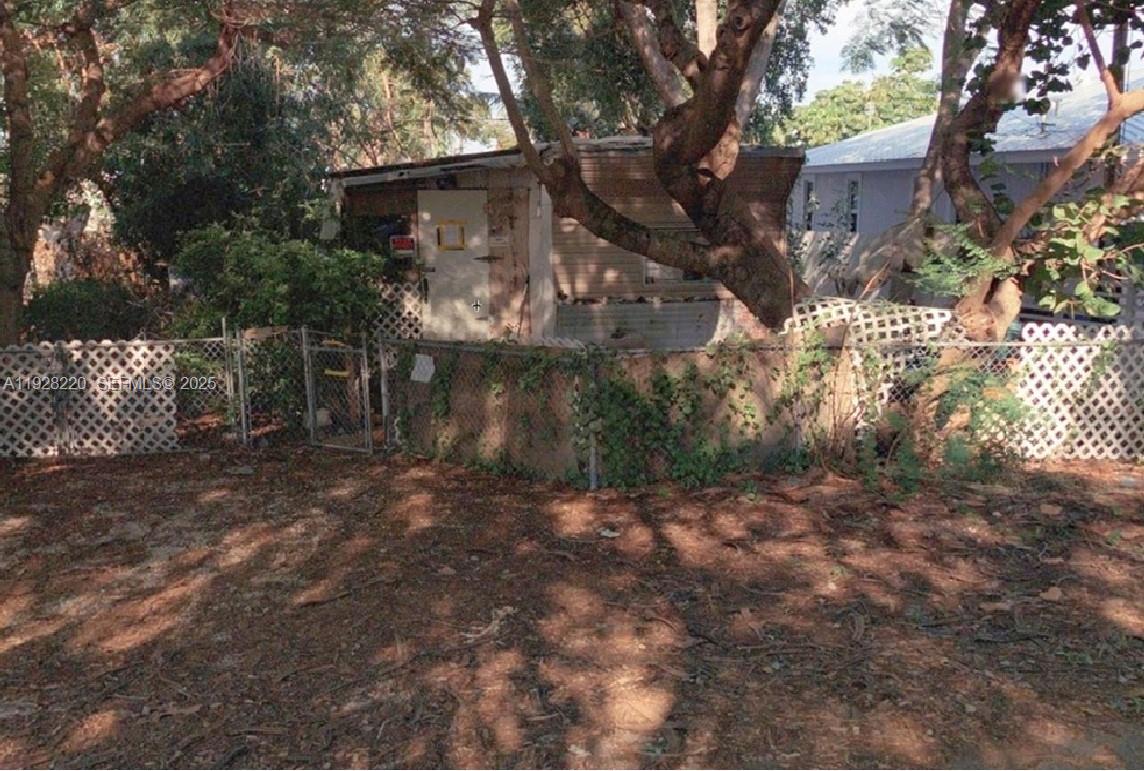 Lake Surprise Estates