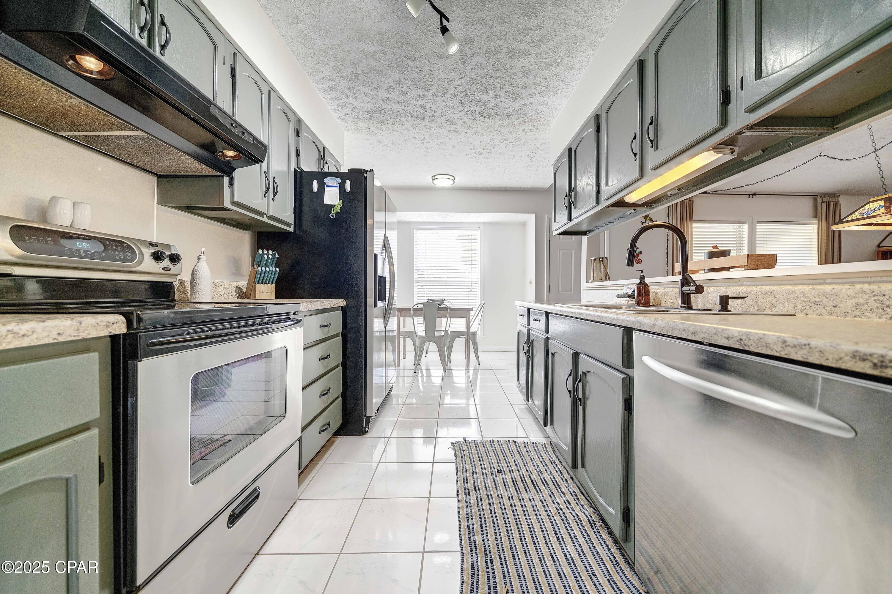 Image 15 For 3708 Shoreline Circle