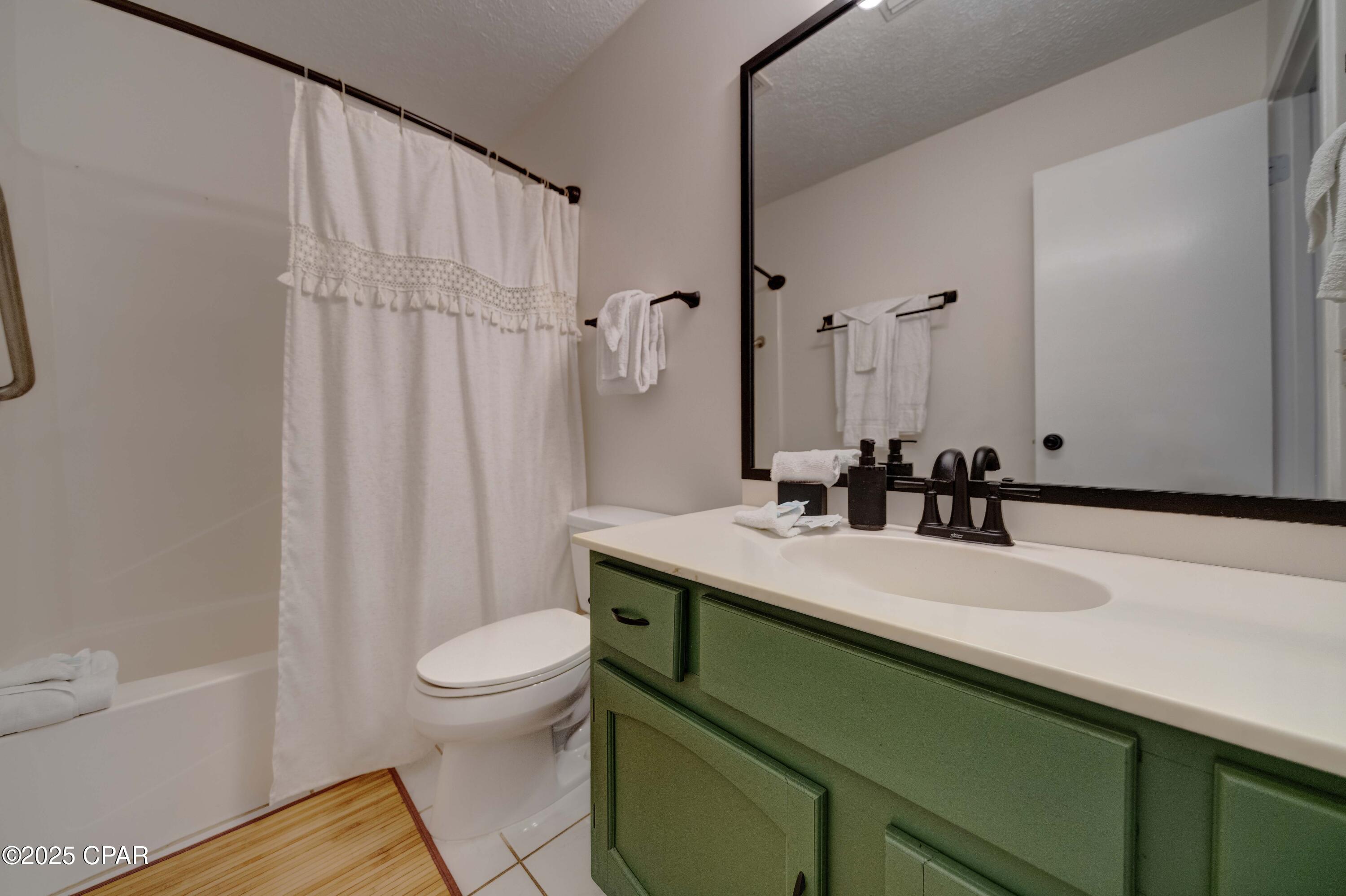 Image 19 For 3708 Shoreline Circle