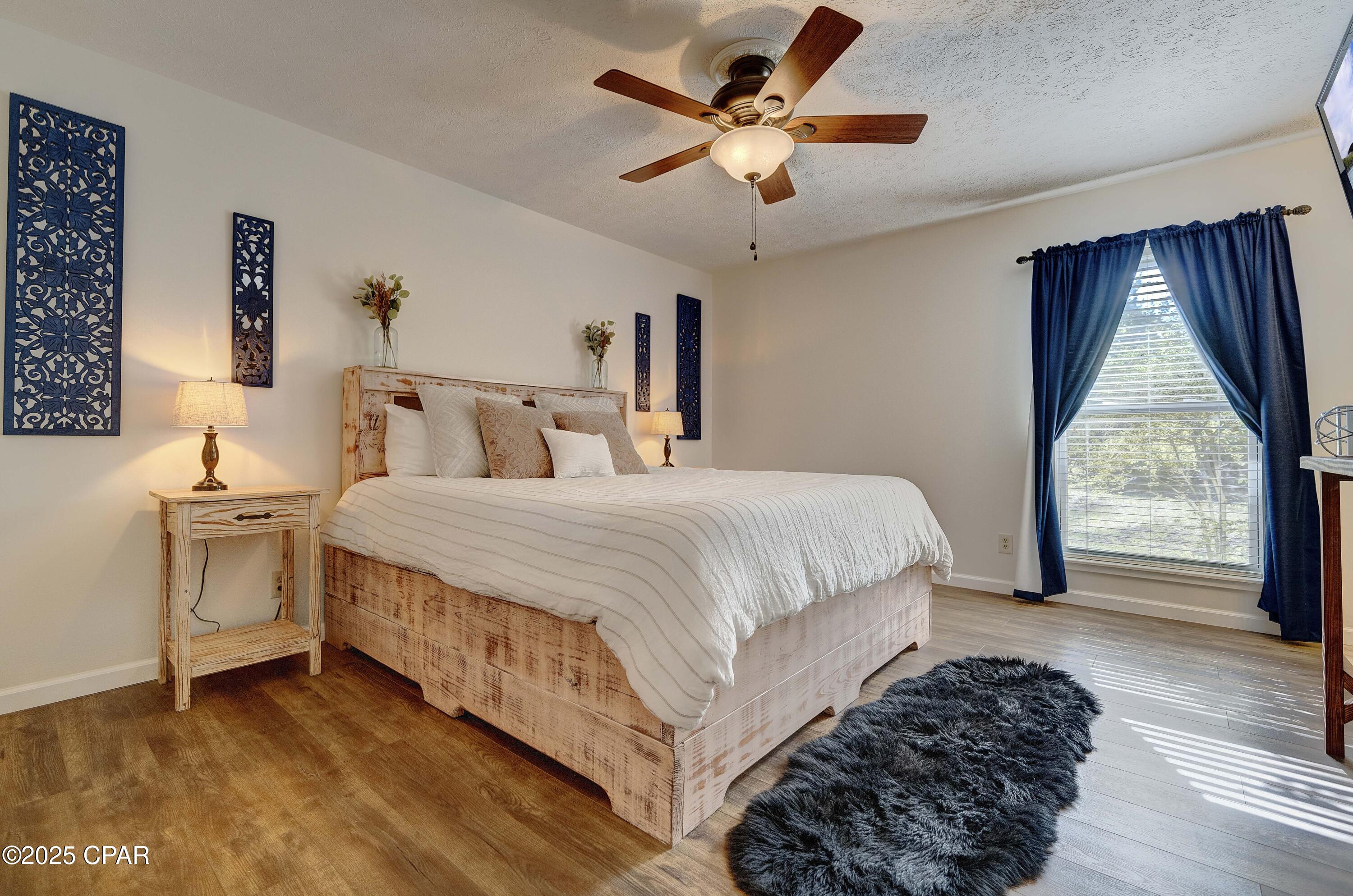 Image 20 For 3708 Shoreline Circle