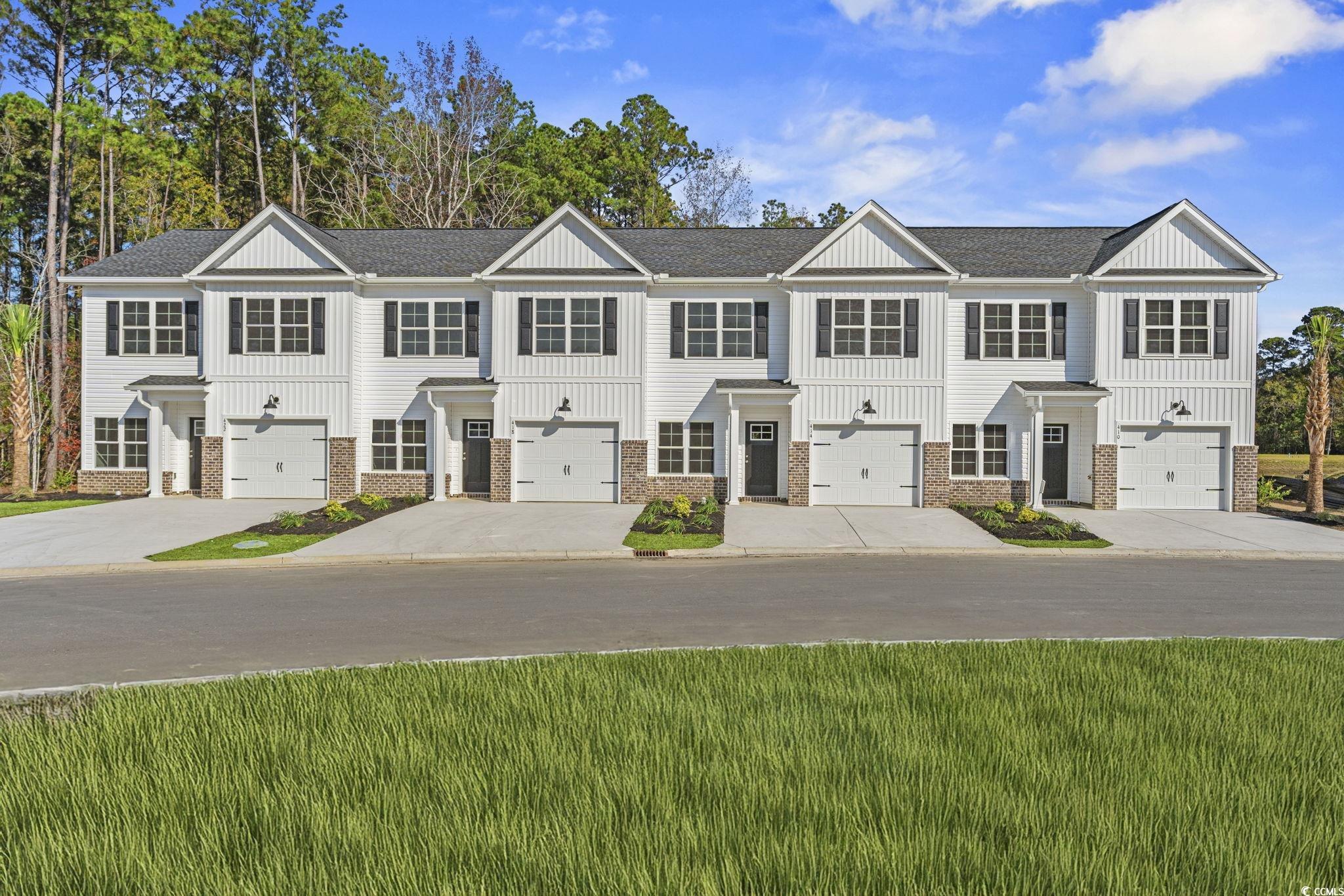 207 Buckwood Dr UNIT 18 INT Myrtle Beach, SC 29588