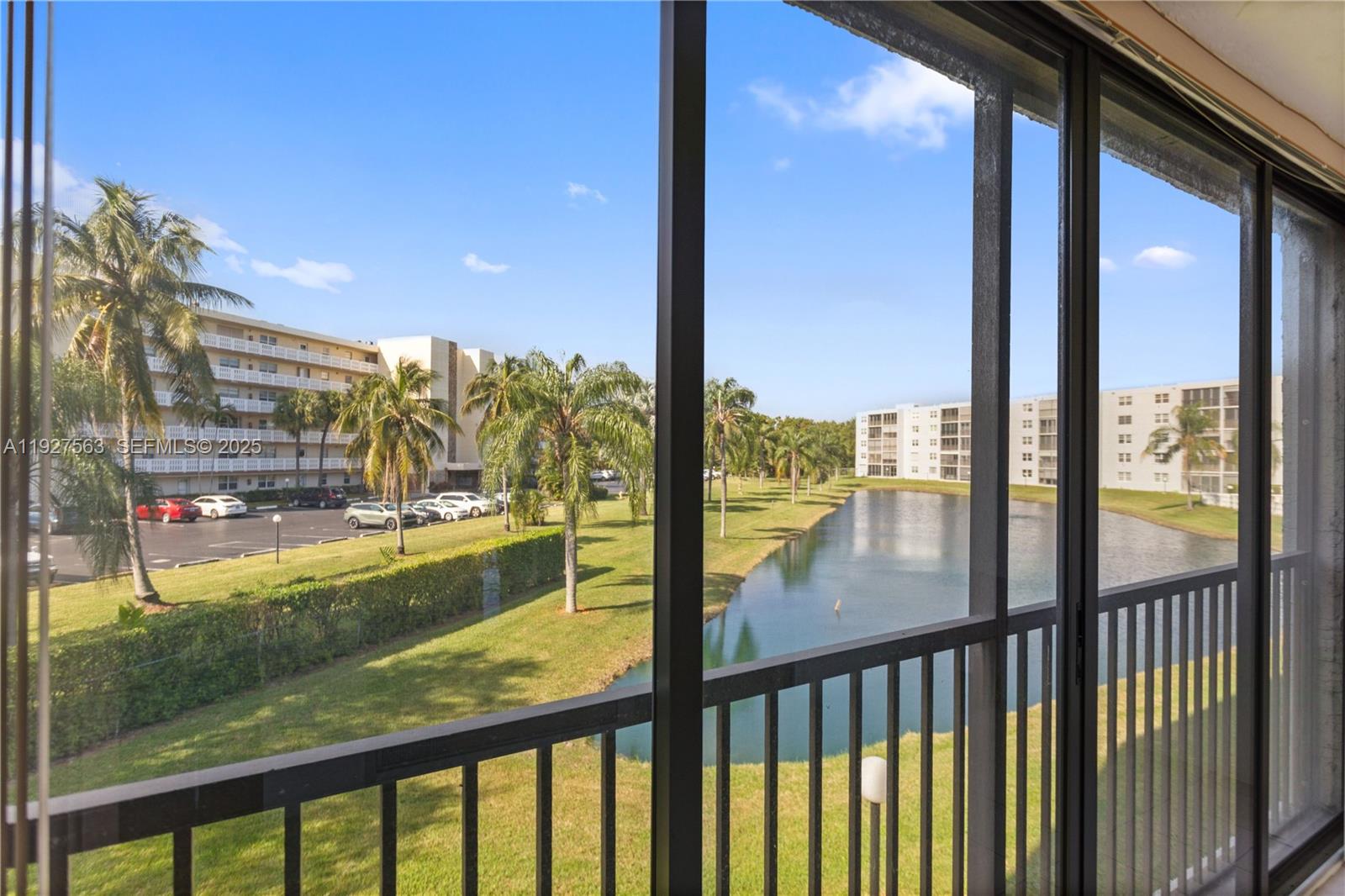 Meadowbrook Lakes View