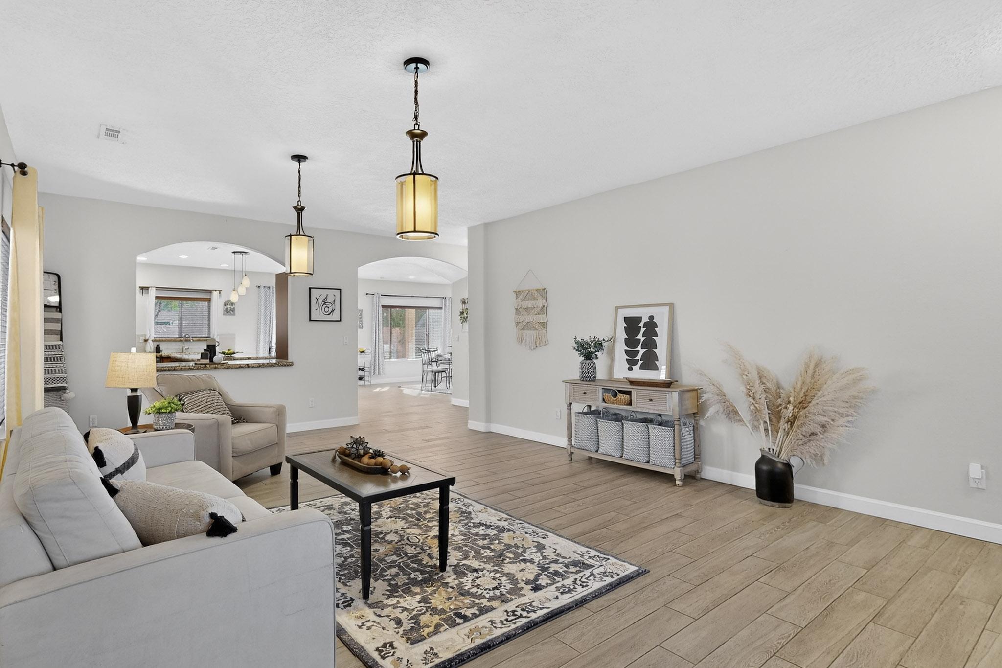 2606 Avenida Castellana, Rio Rancho NM 87124