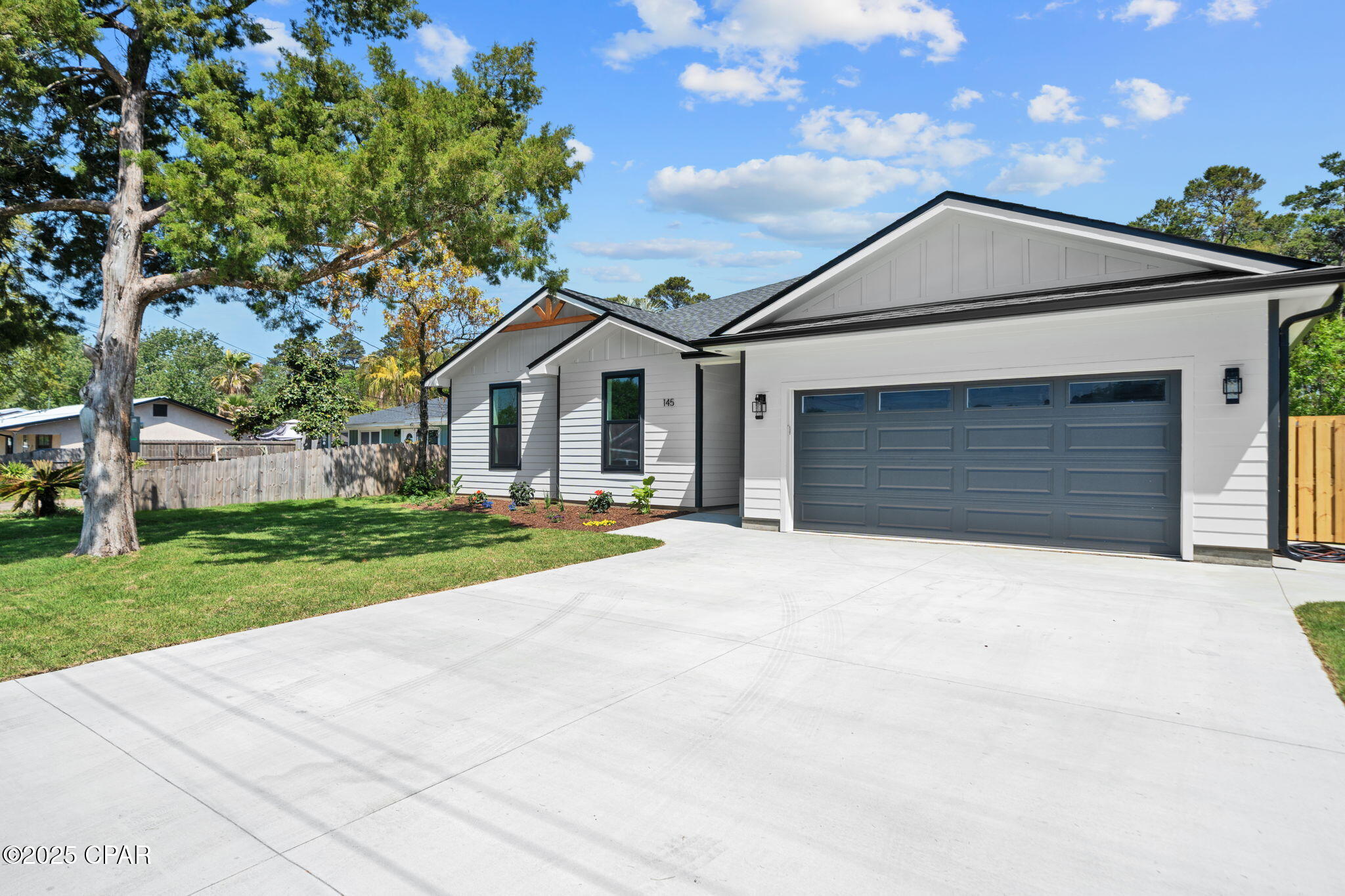 Image 4 For 145 Manistee Drive