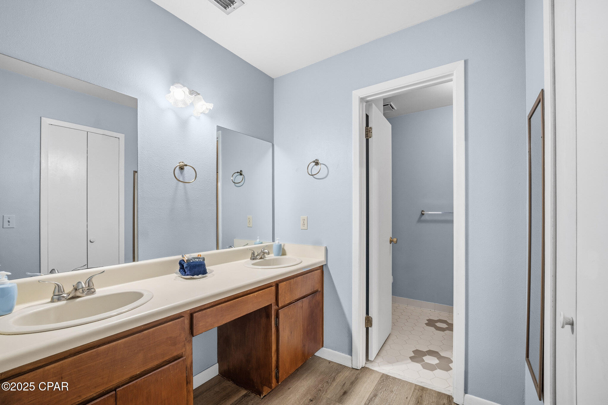 Image 13 For 8520 Lagoon Drive