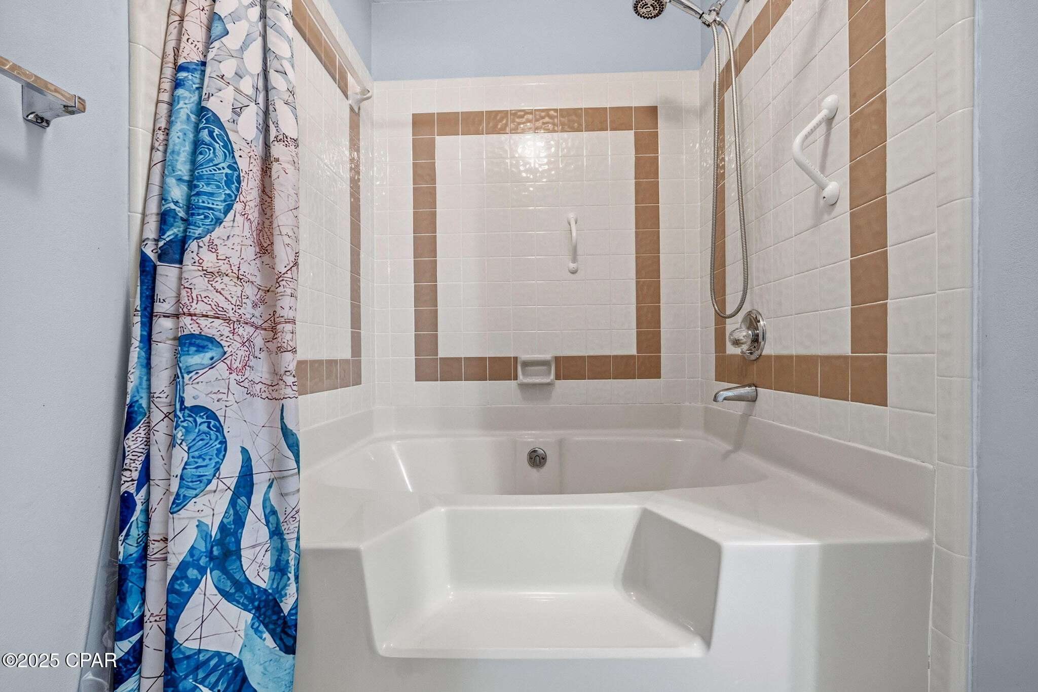 Image 14 For 8520 Lagoon Drive