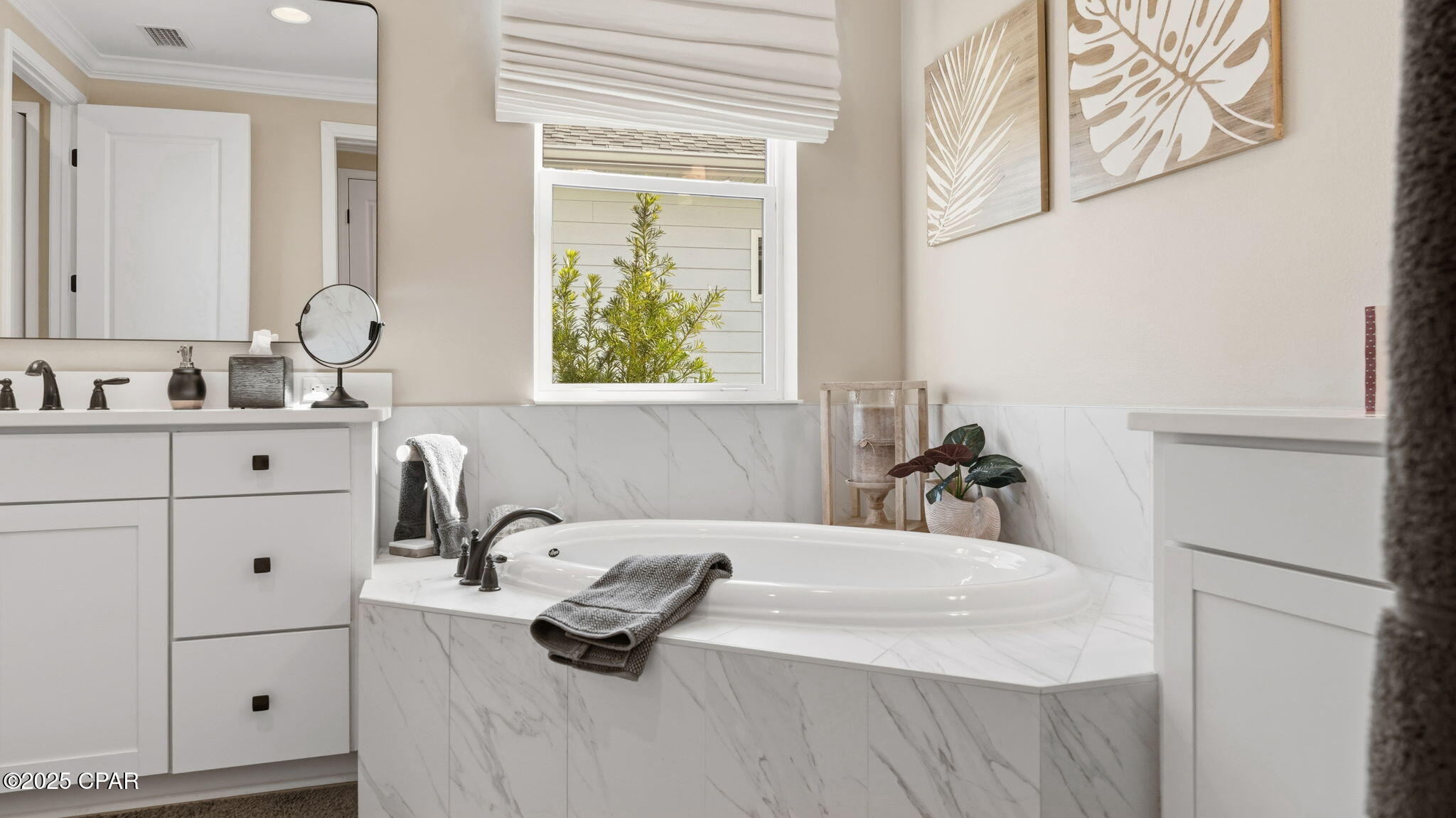 Image 26 For 8376 Landshark Boulevard