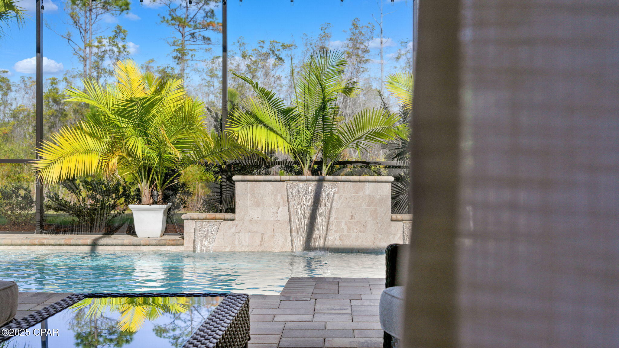 Image 45 For 8376 Landshark Boulevard