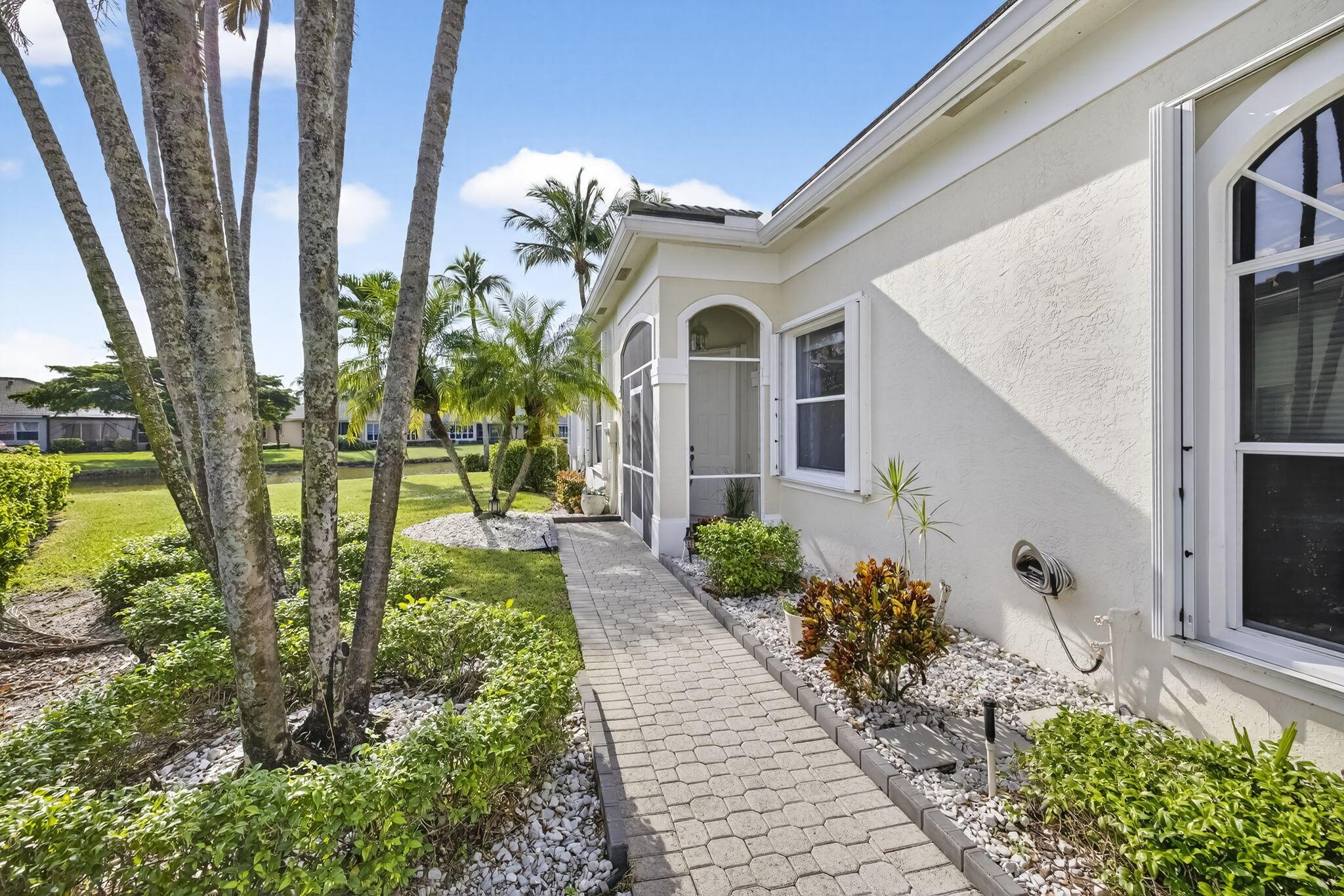 Homes for sale in Boynton Beach, FL | 7669 Rockford Road, Boynton Beach, FL 33472 | MLS# R11146663