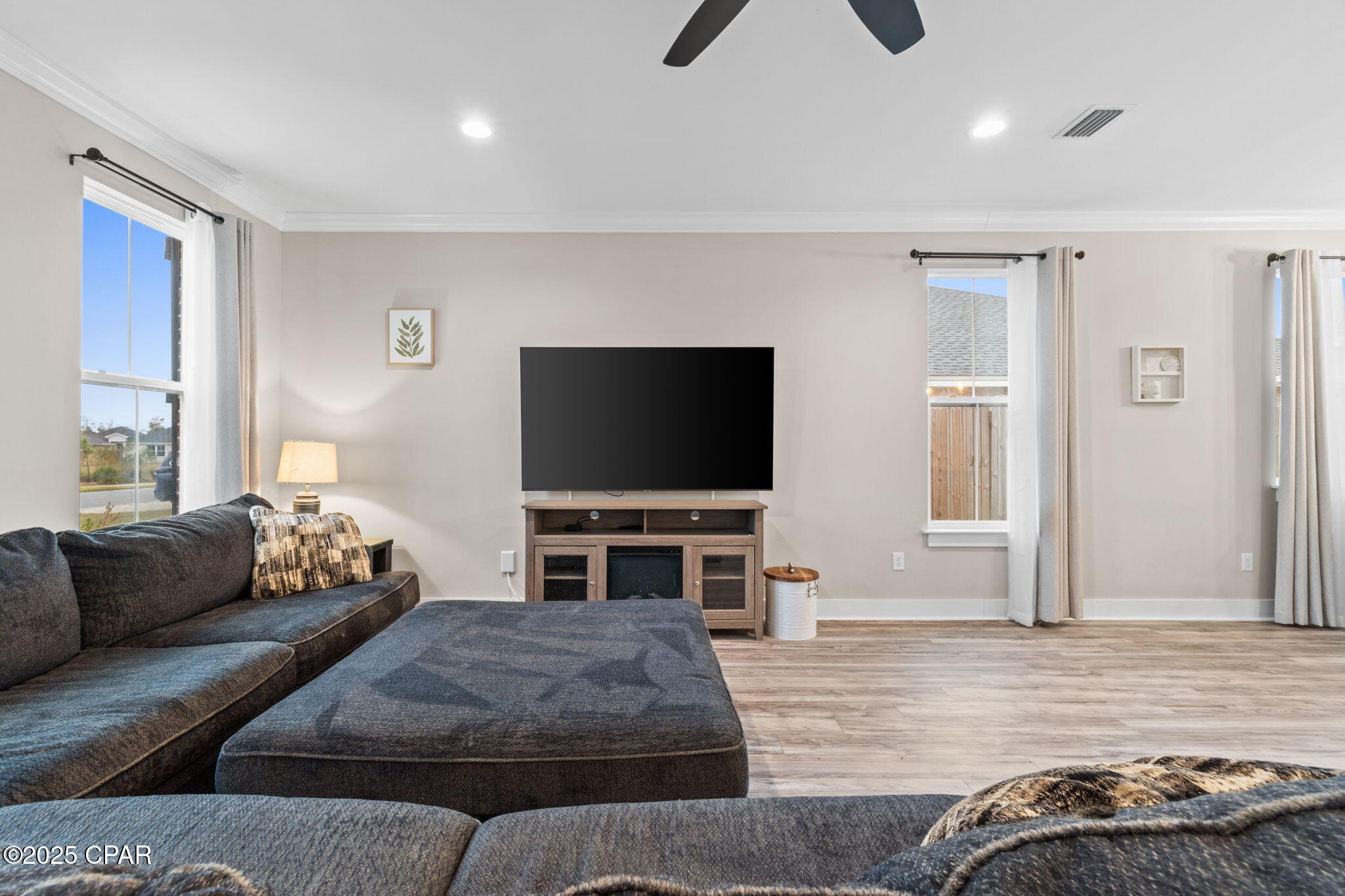 Image 6 For 4419 Conifer Lane