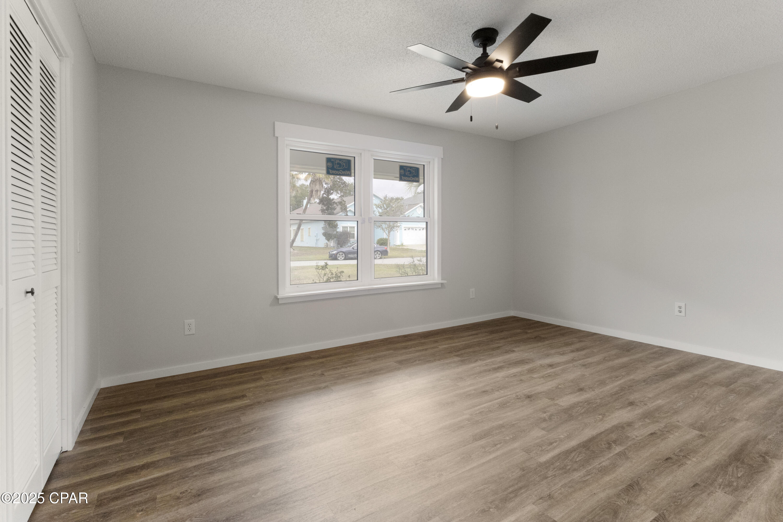 Image 15 For 7582 Yellow Bluff Road