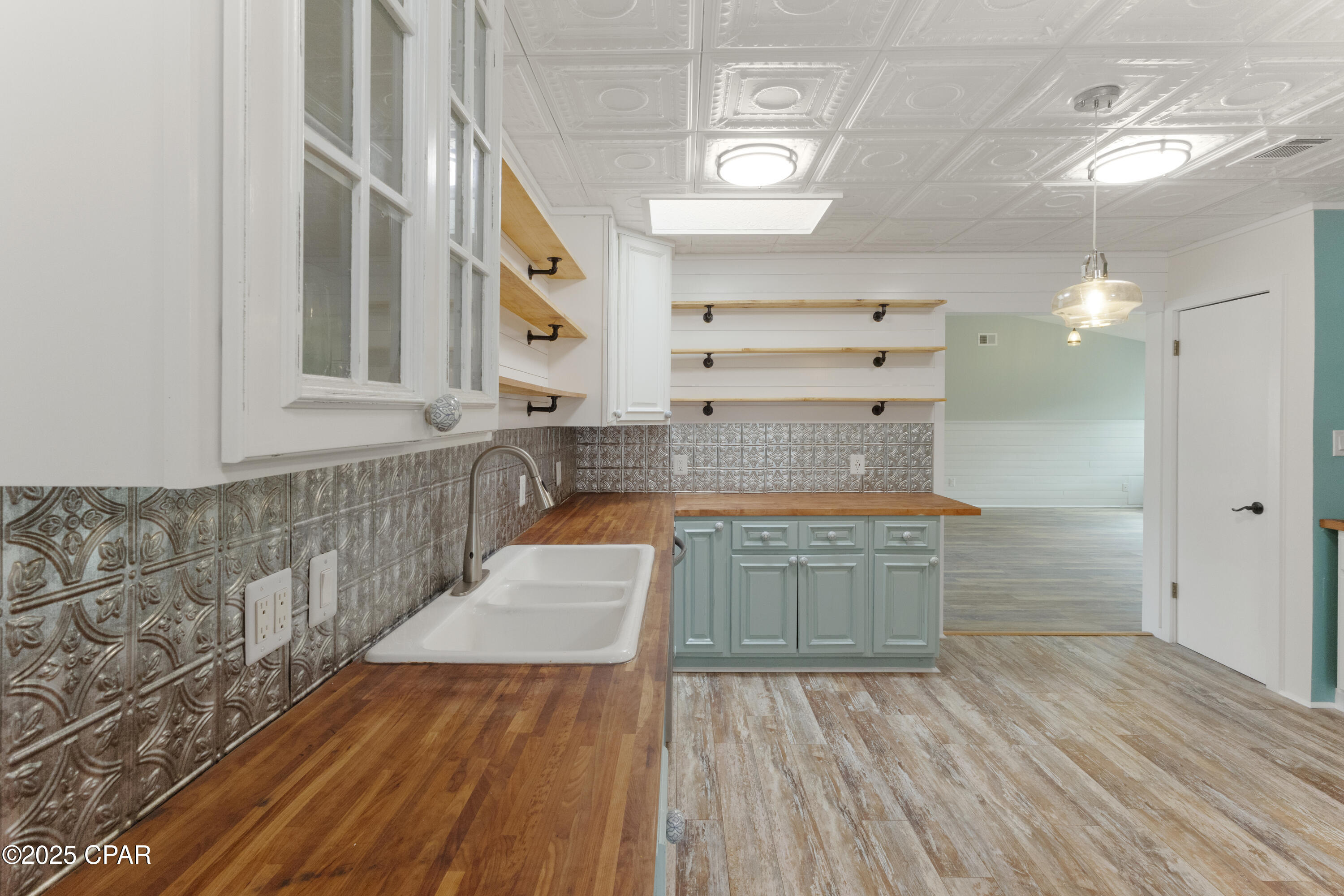 Image 3 For 7582 Yellow Bluff Road