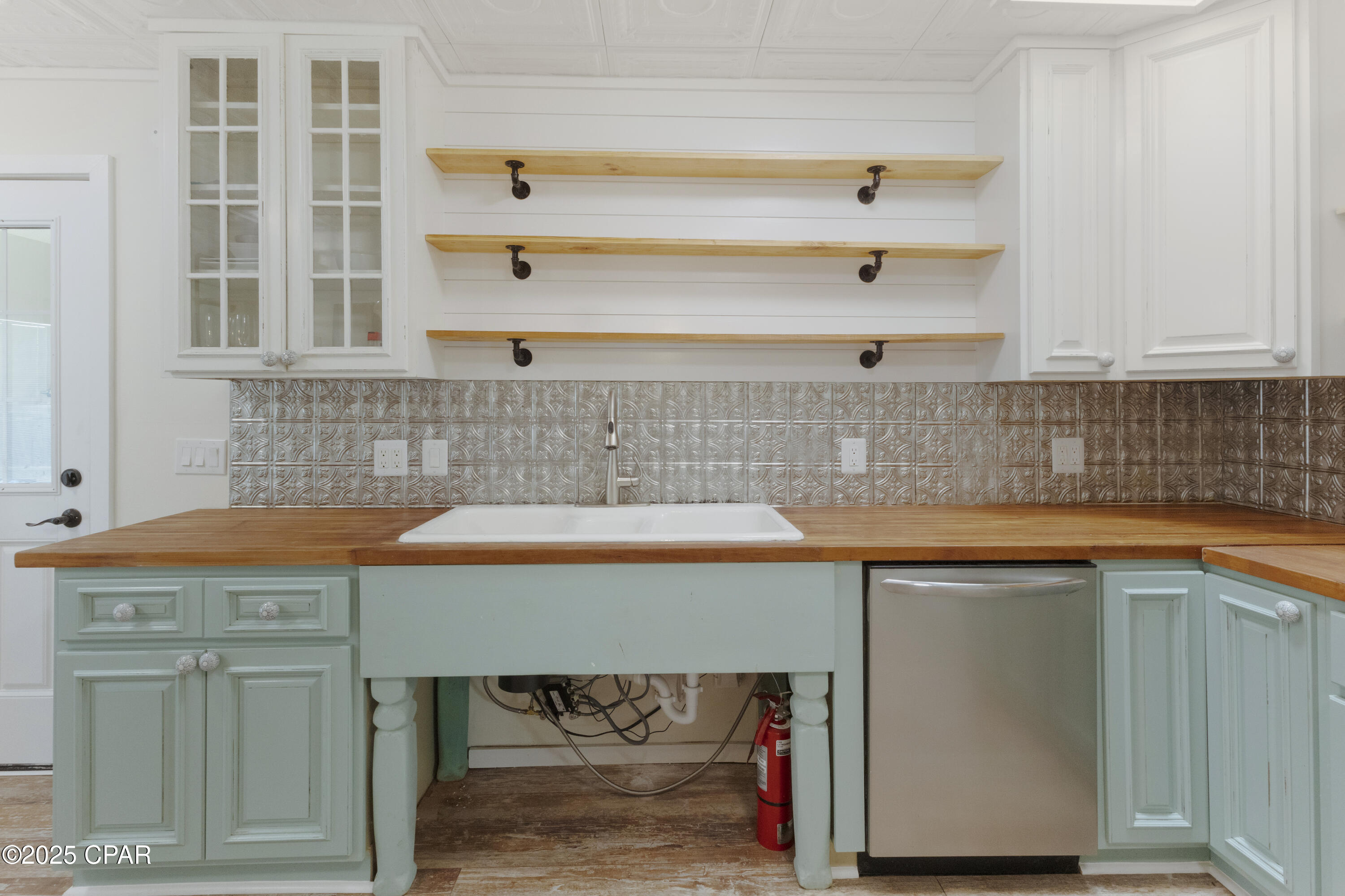 Image 7 For 7582 Yellow Bluff Road