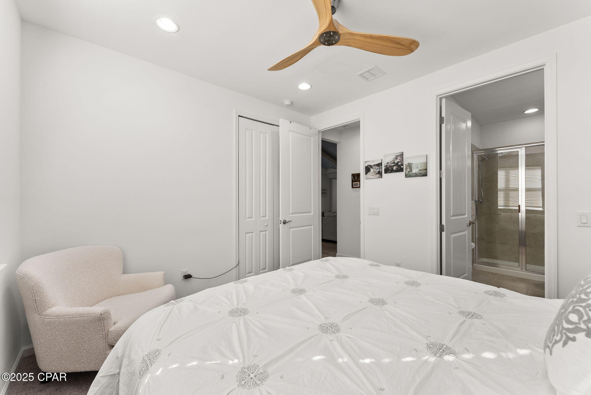 Image 30 For 8514 Island Breeze Avenue