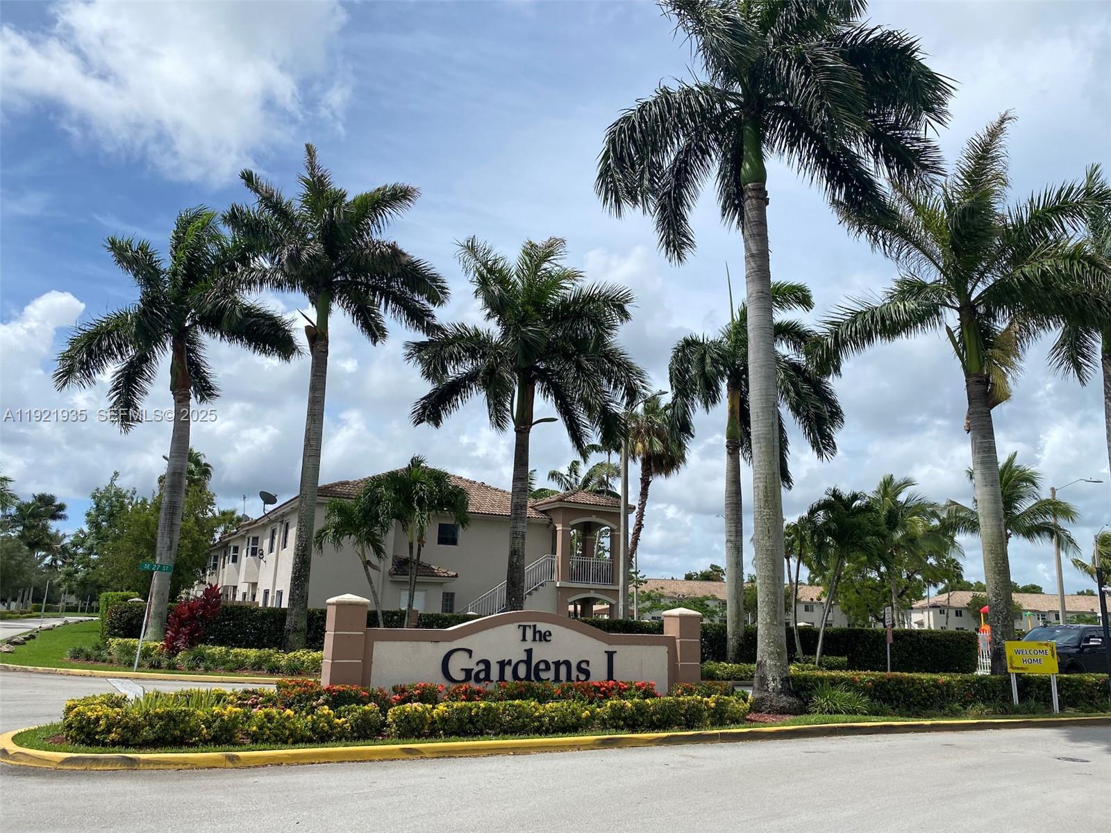 Venetia Gardens Condo