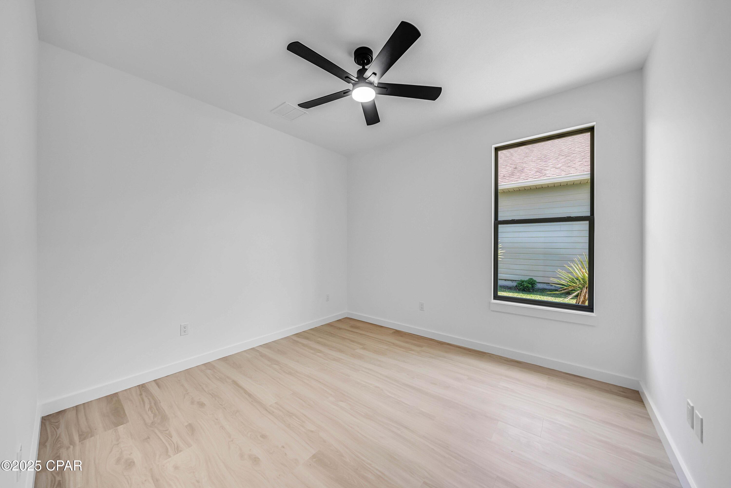 Image 35 For 20914 Lakeview Drive