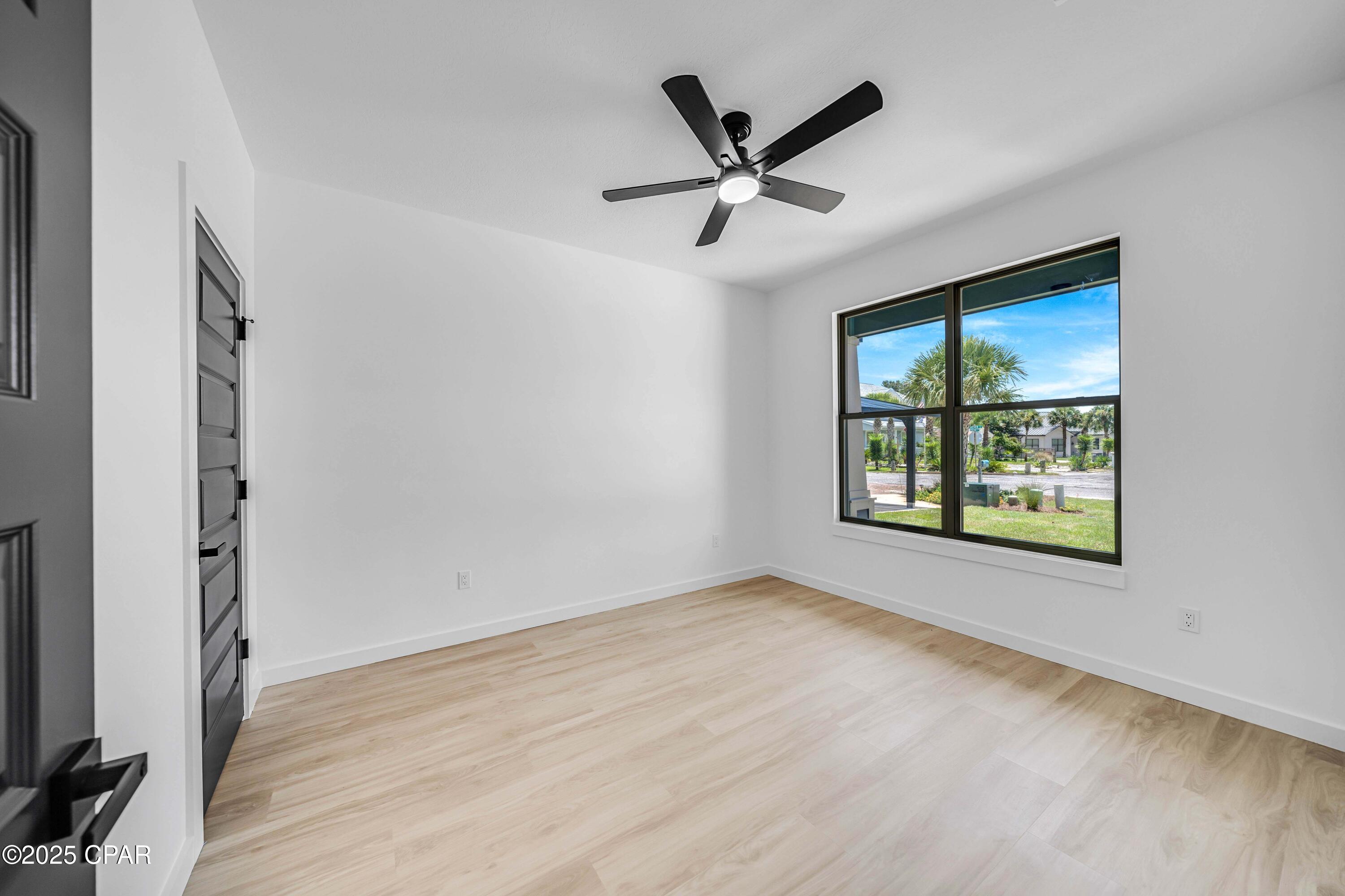 Image 37 For 20914 Lakeview Drive