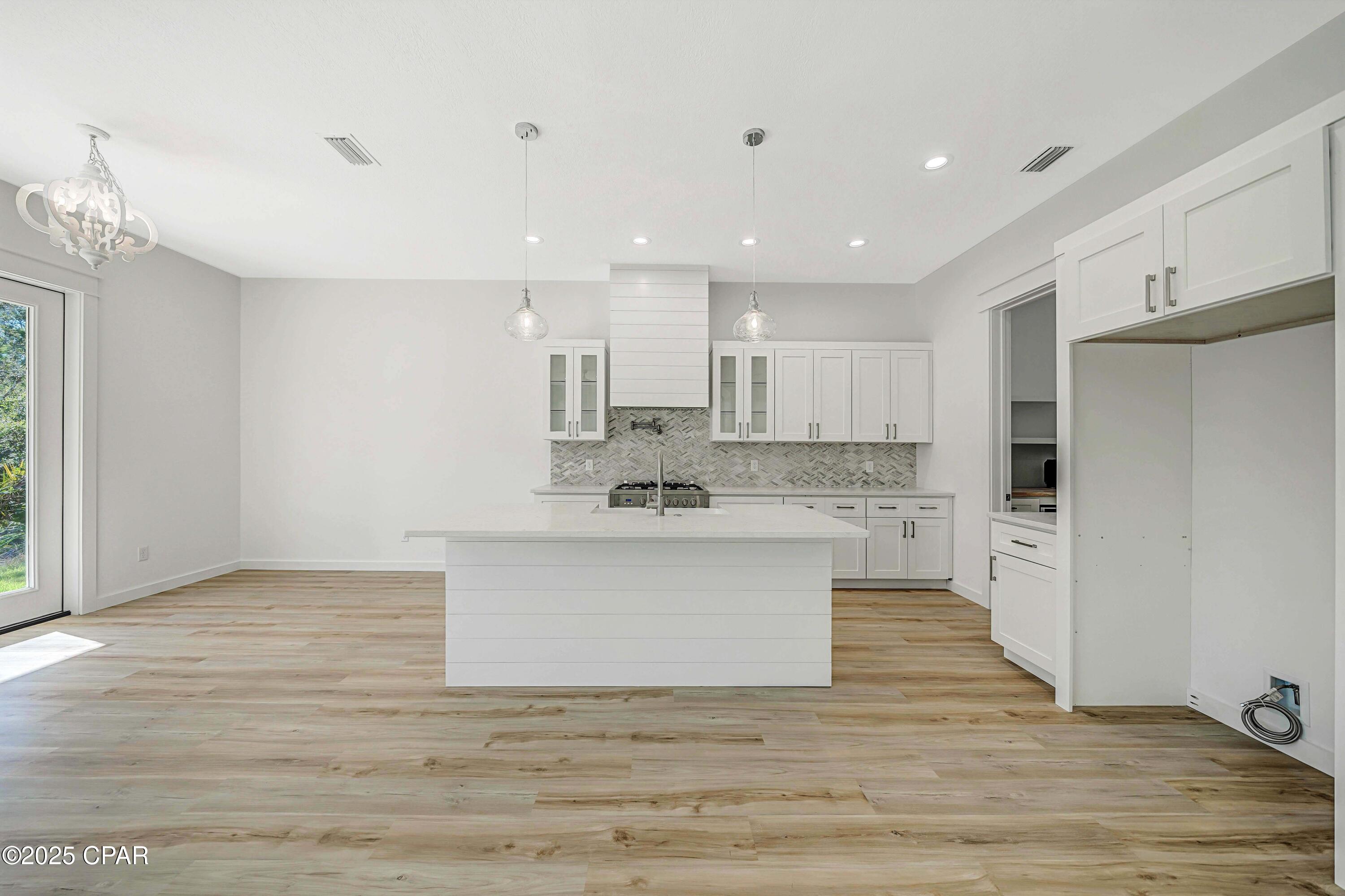 Image 10 For 3515 Cottage Cove Lane