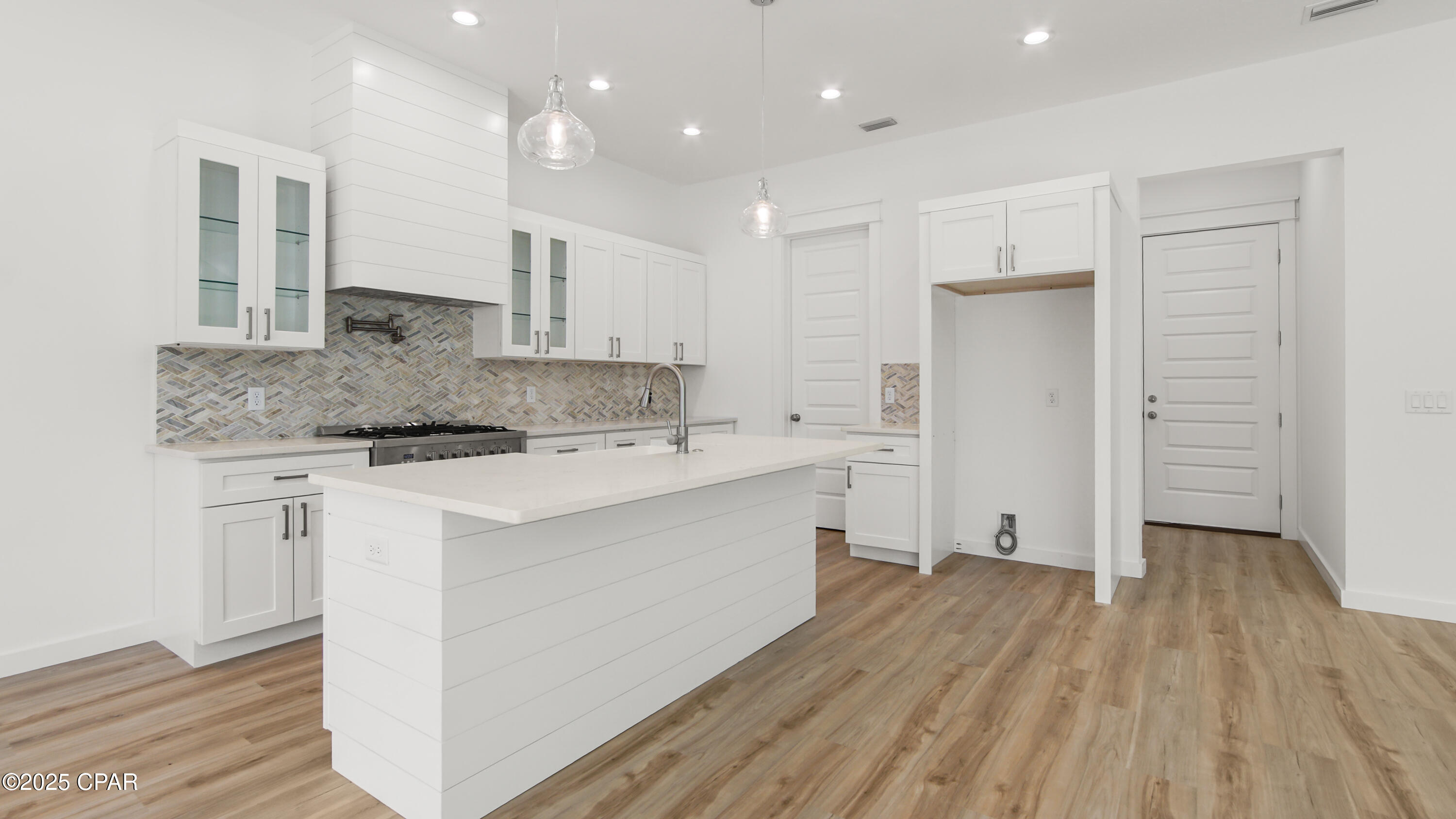 Image 16 For 3515 Cottage Cove Lane